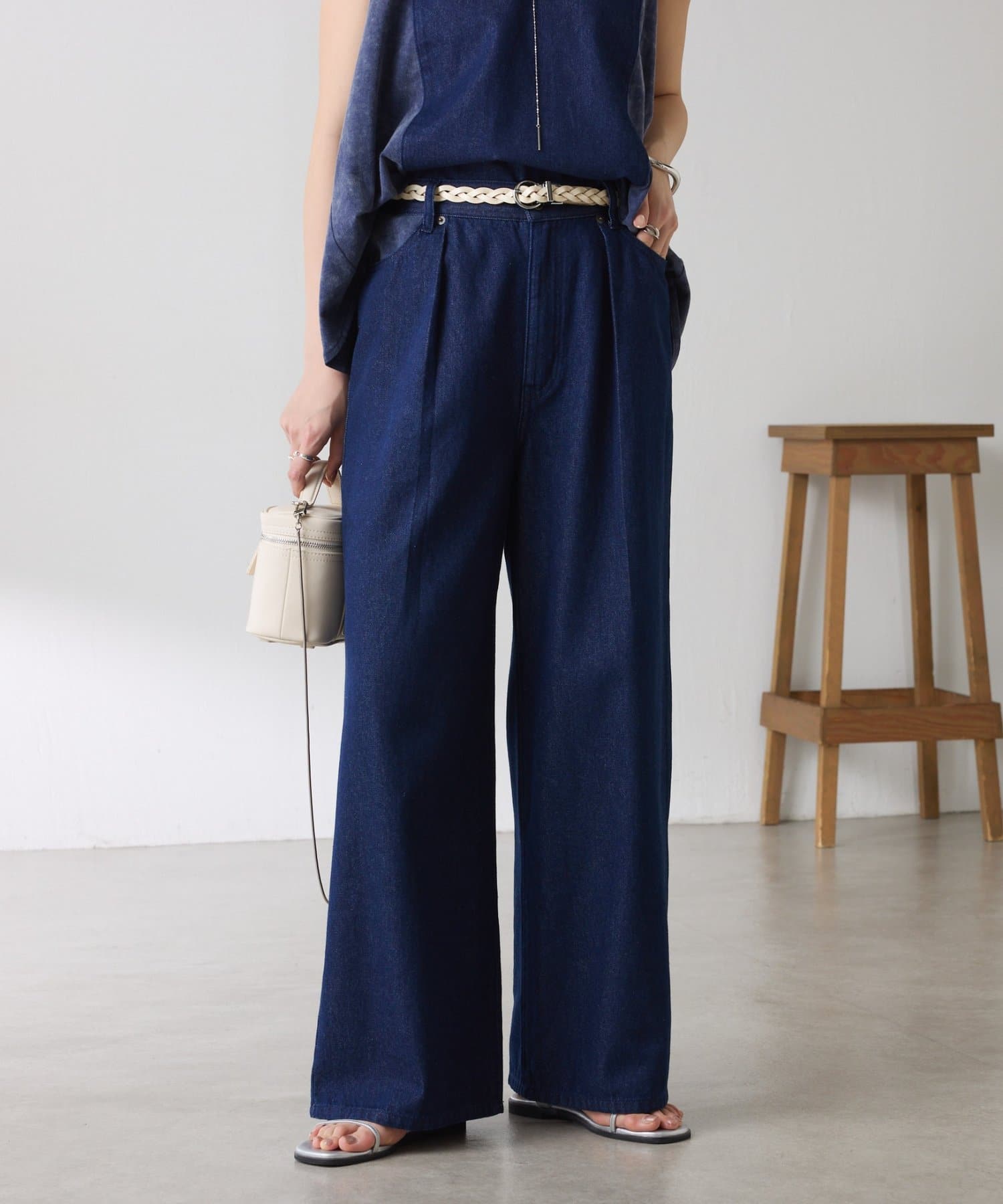 COLLAGE GALLARDAGALANTE(コラージュ ガリャルダガランテ) 【夏でも涼しいデニム】Q.anosライトオンスタックデニム