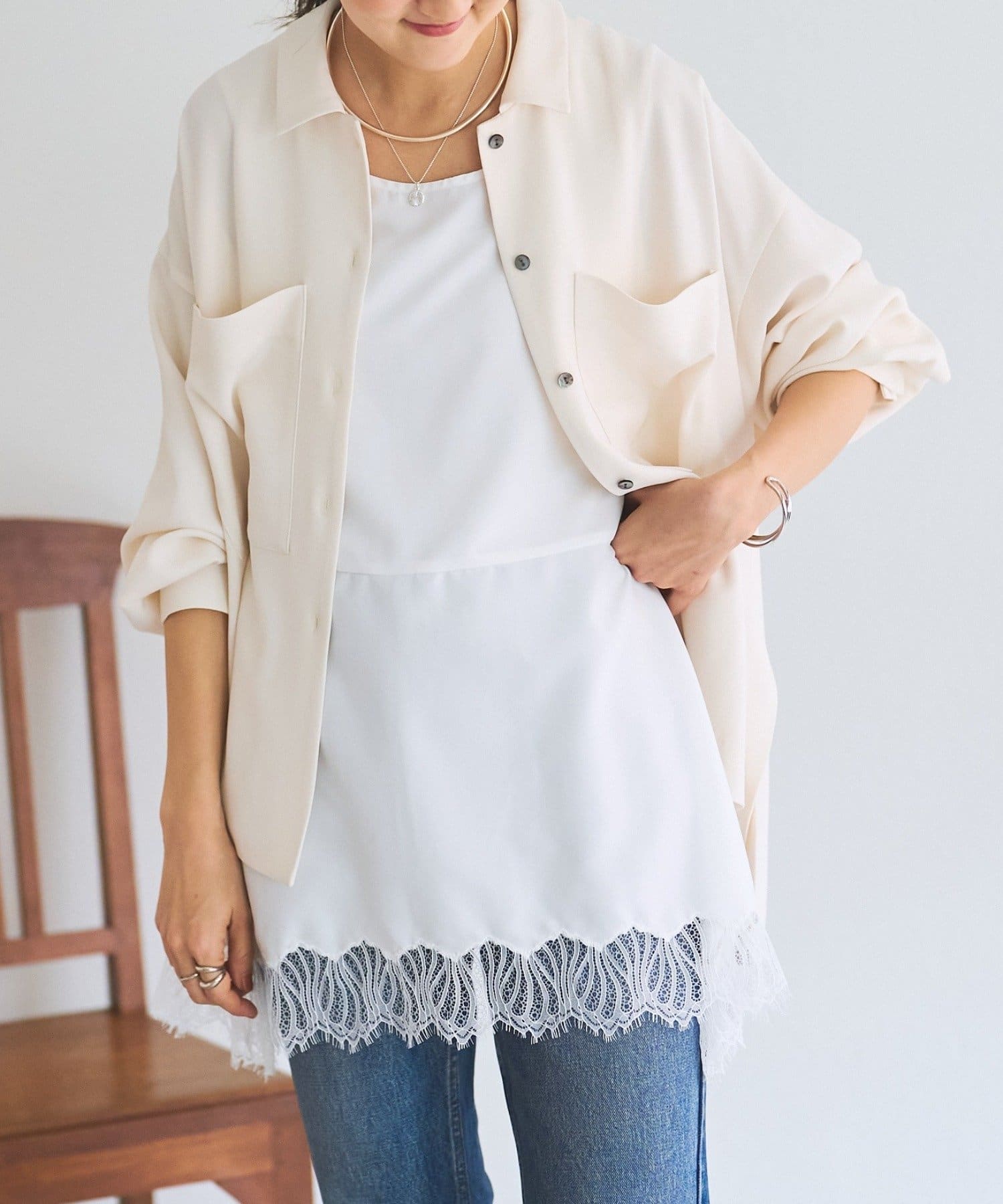 BEARDSLEY(ビアズリー) 裾レースタンクブラウス《LIVETART》