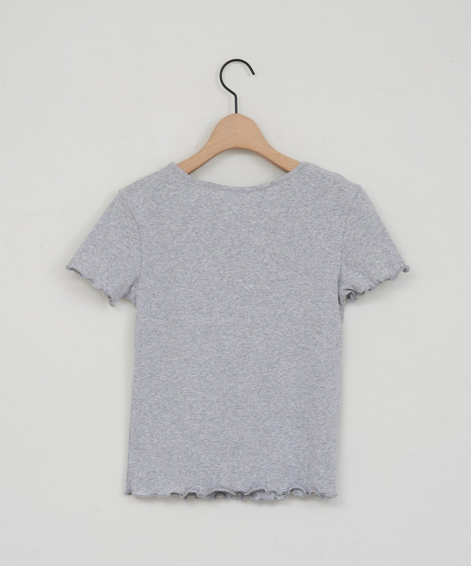 DISCOAT(ディスコート) 【umm.】ロゴプレート半袖Tシャツ