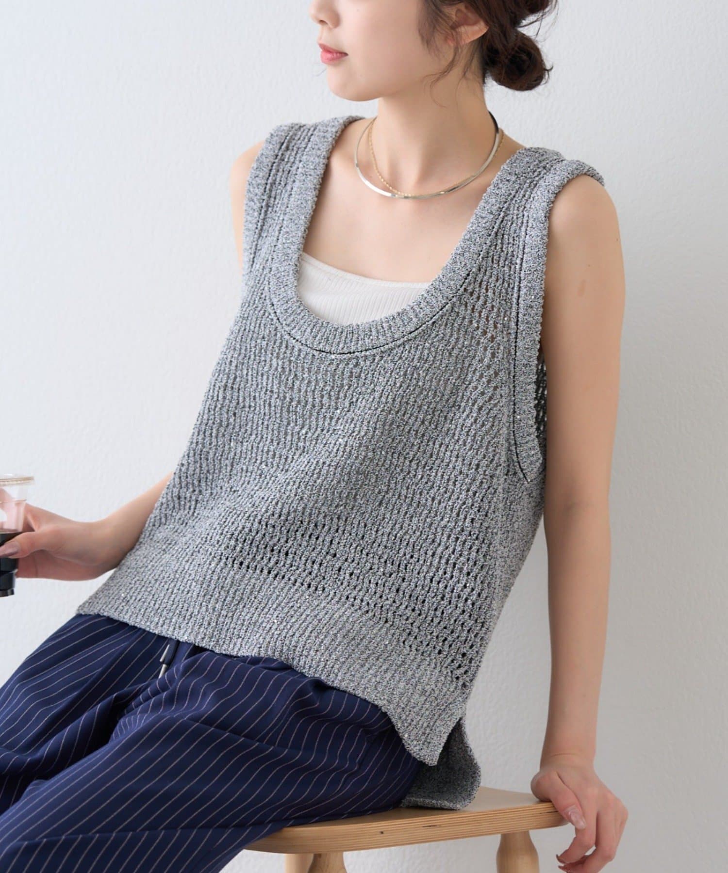 CIAOPANIC TYPY(チャオパニックティピー) 深Uスパンコールラメニットベスト