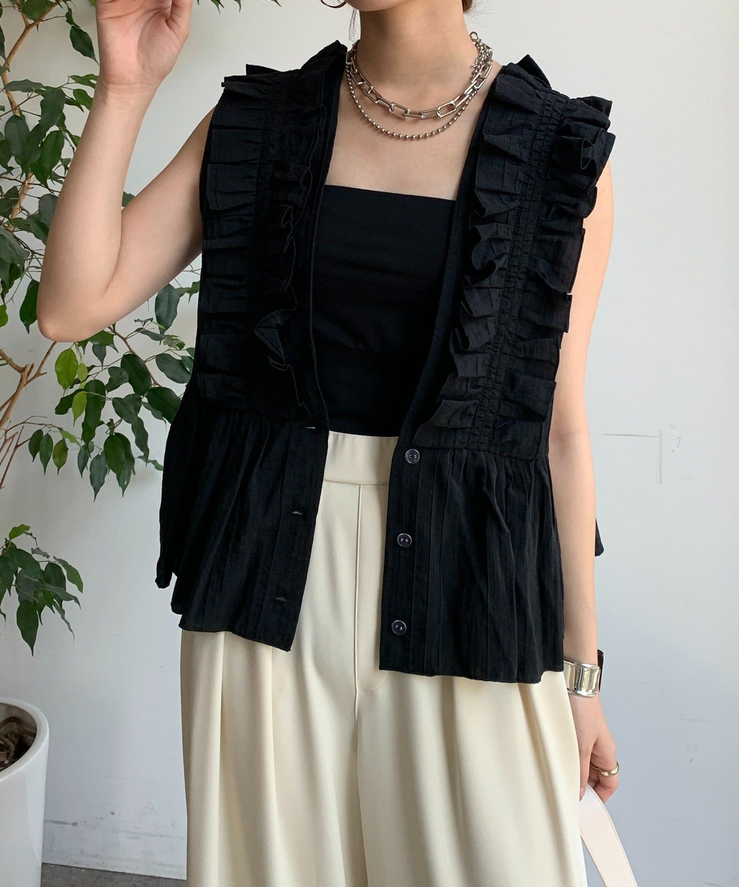 OUTLET(アウトレット) 【DouDou】フリルベスト