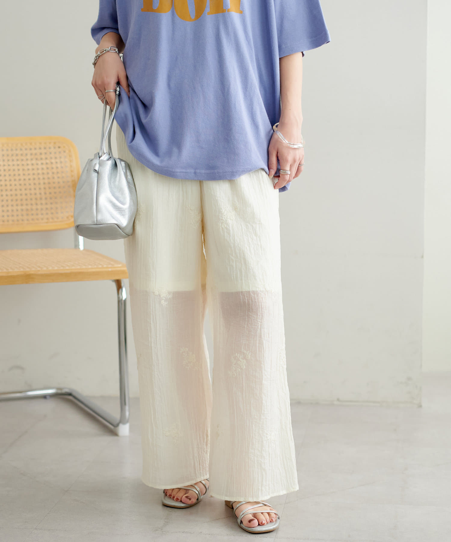 OUTLET(アウトレット) 【Discoat】花柄刺繍パンツ