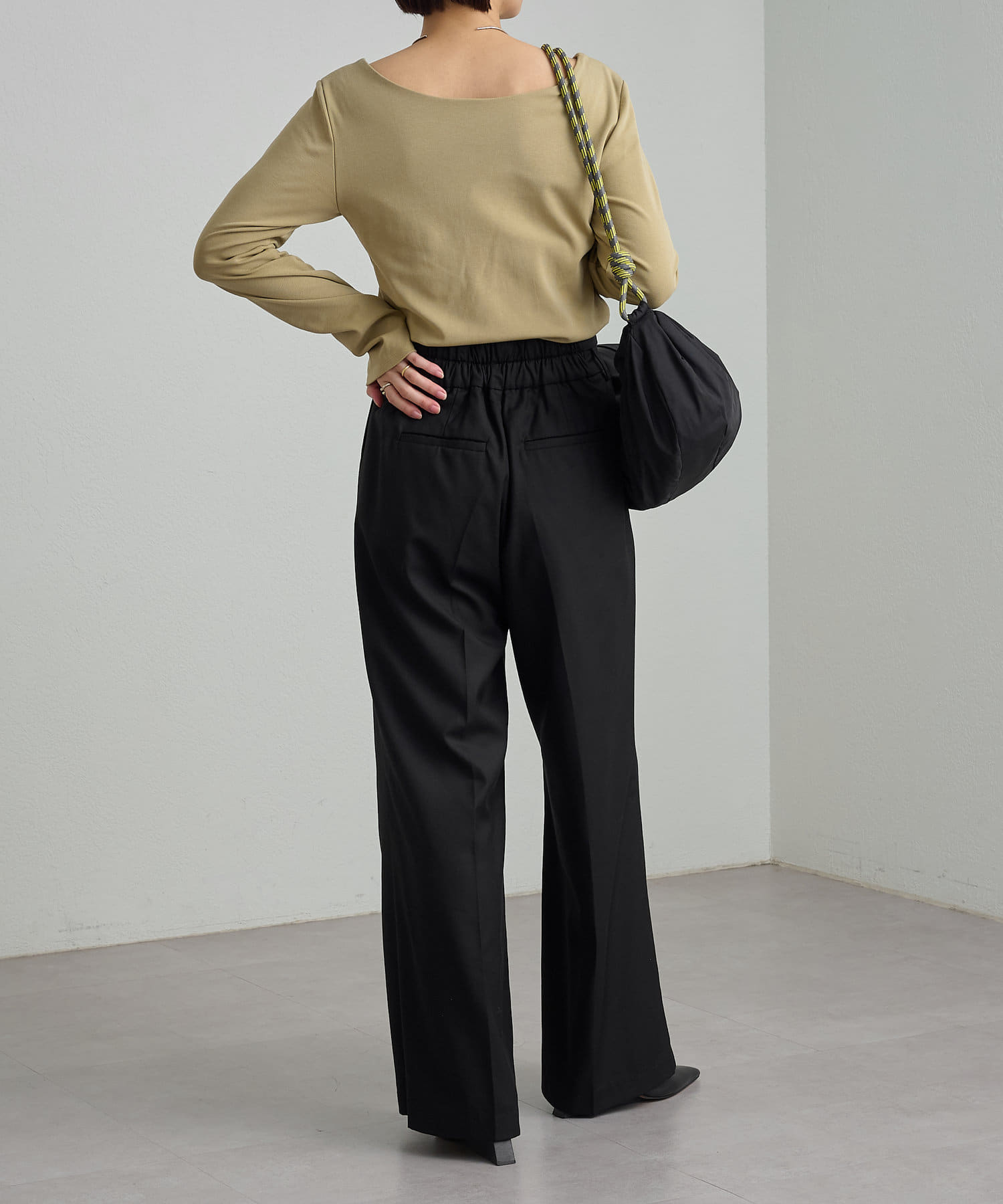 OUTLET(アウトレット) 【Omekashi】カップ付きスムースクルーロンT