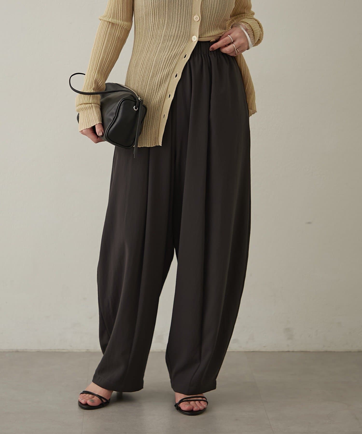 OUTLET(アウトレット) 【Omekashi】ストレッチシフォンボリュームパンツ