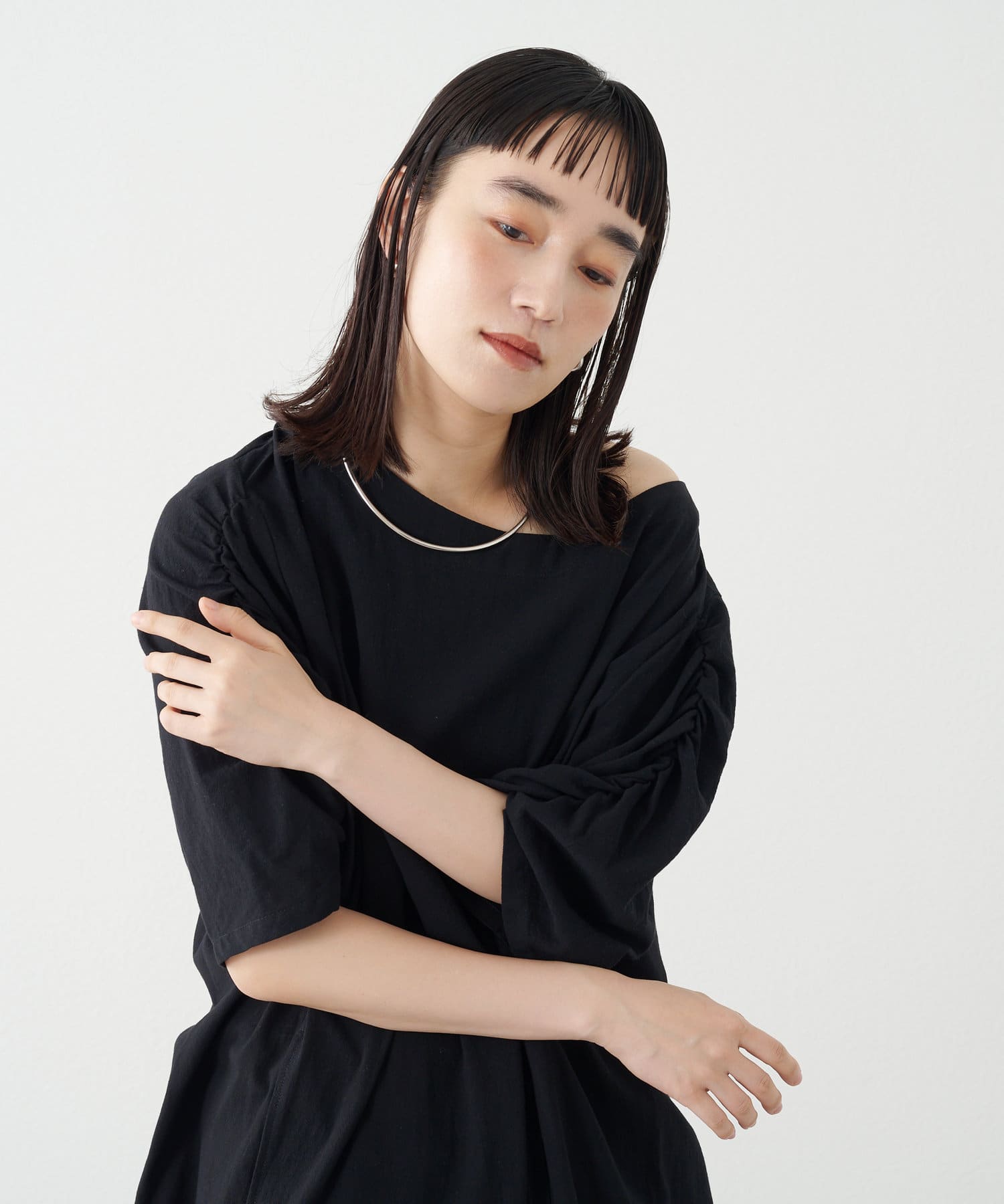 OUTLET(アウトレット) 【Omekashi】ギャザーオフショルワンピース