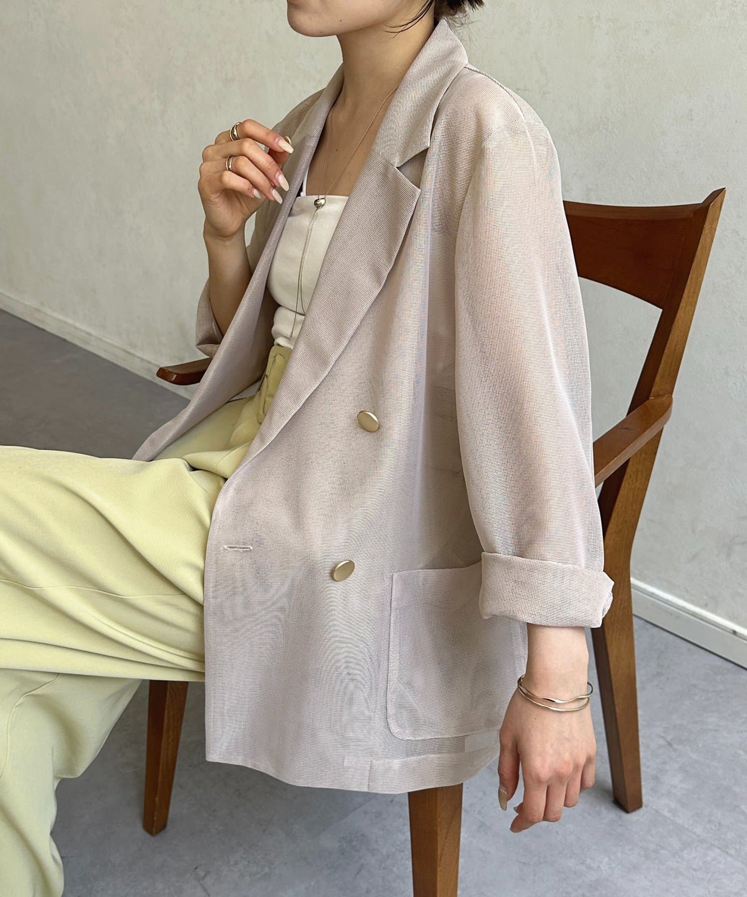 Thevon.(ゼヴォン) 【新色登場！】ゴールドボタンメッシュテーラードジャケット