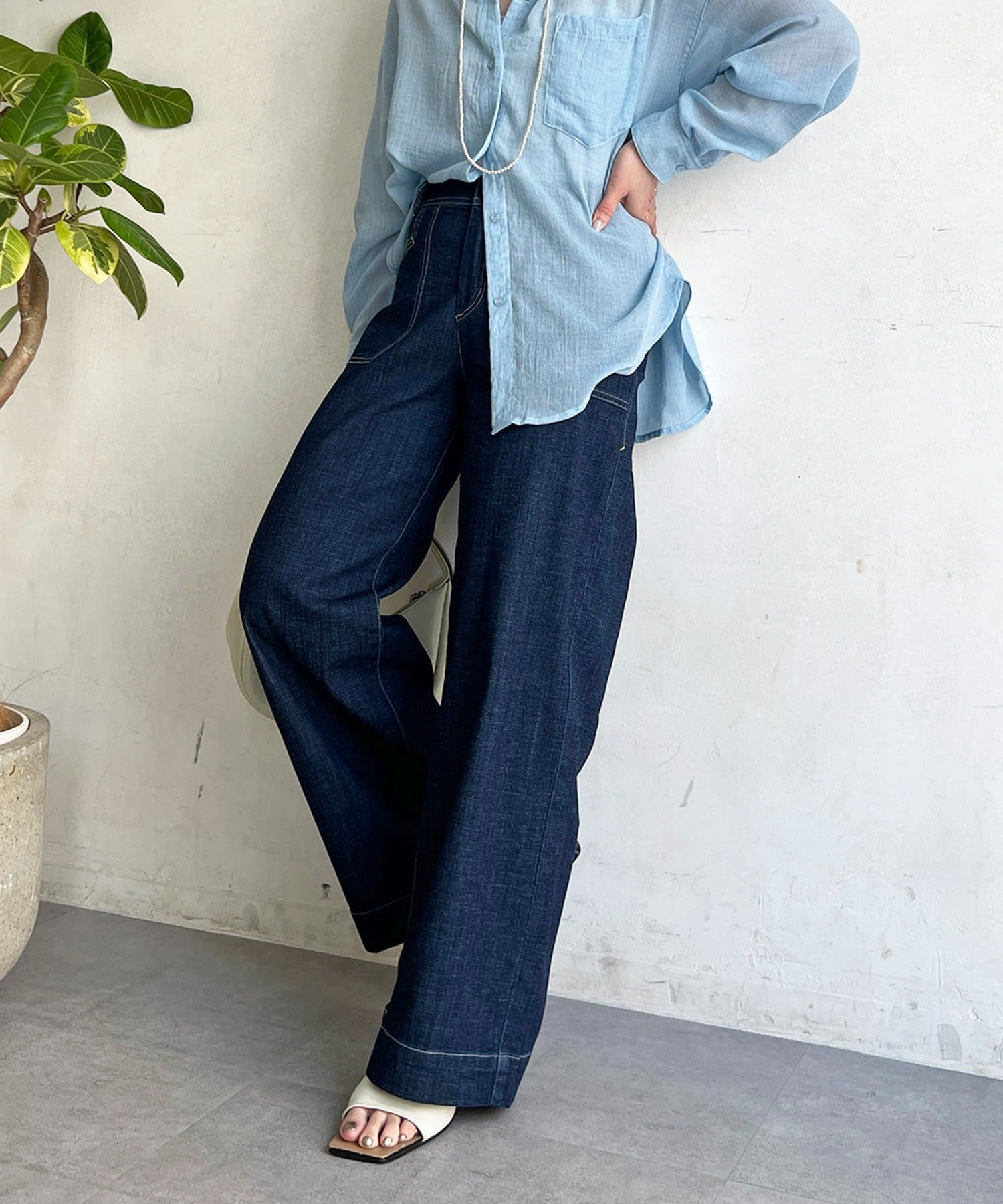 un dix cors(アンディコール) ストレート薄デニムパンツ