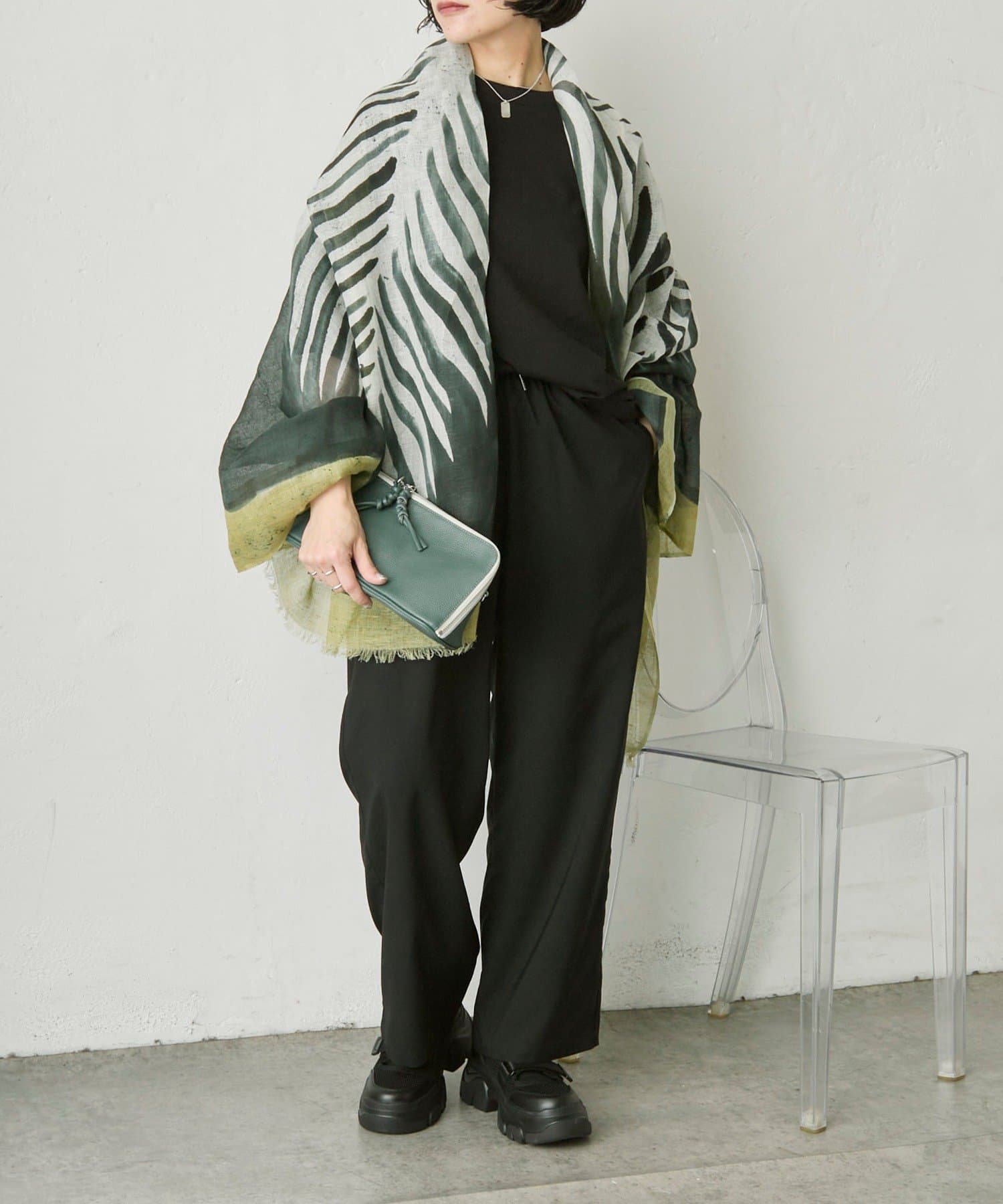 ear PAPILLONNER(イア パピヨネ) 【PYAAR(ピーアール)】WINGS SCARF/羽場柄ストール