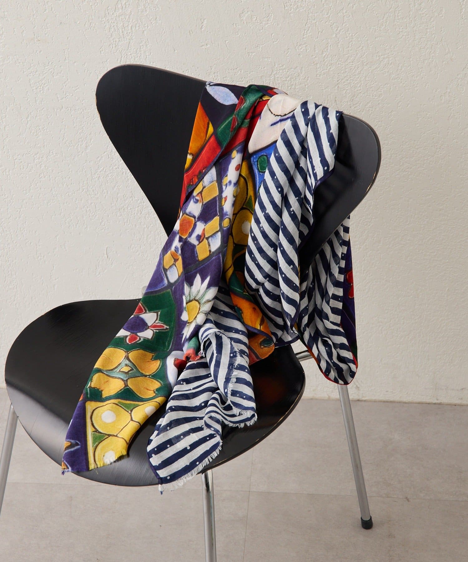 ear PAPILLONNER(イア パピヨネ) 【PYAAR(ピーアール)】ART SCARF/アート柄ストール