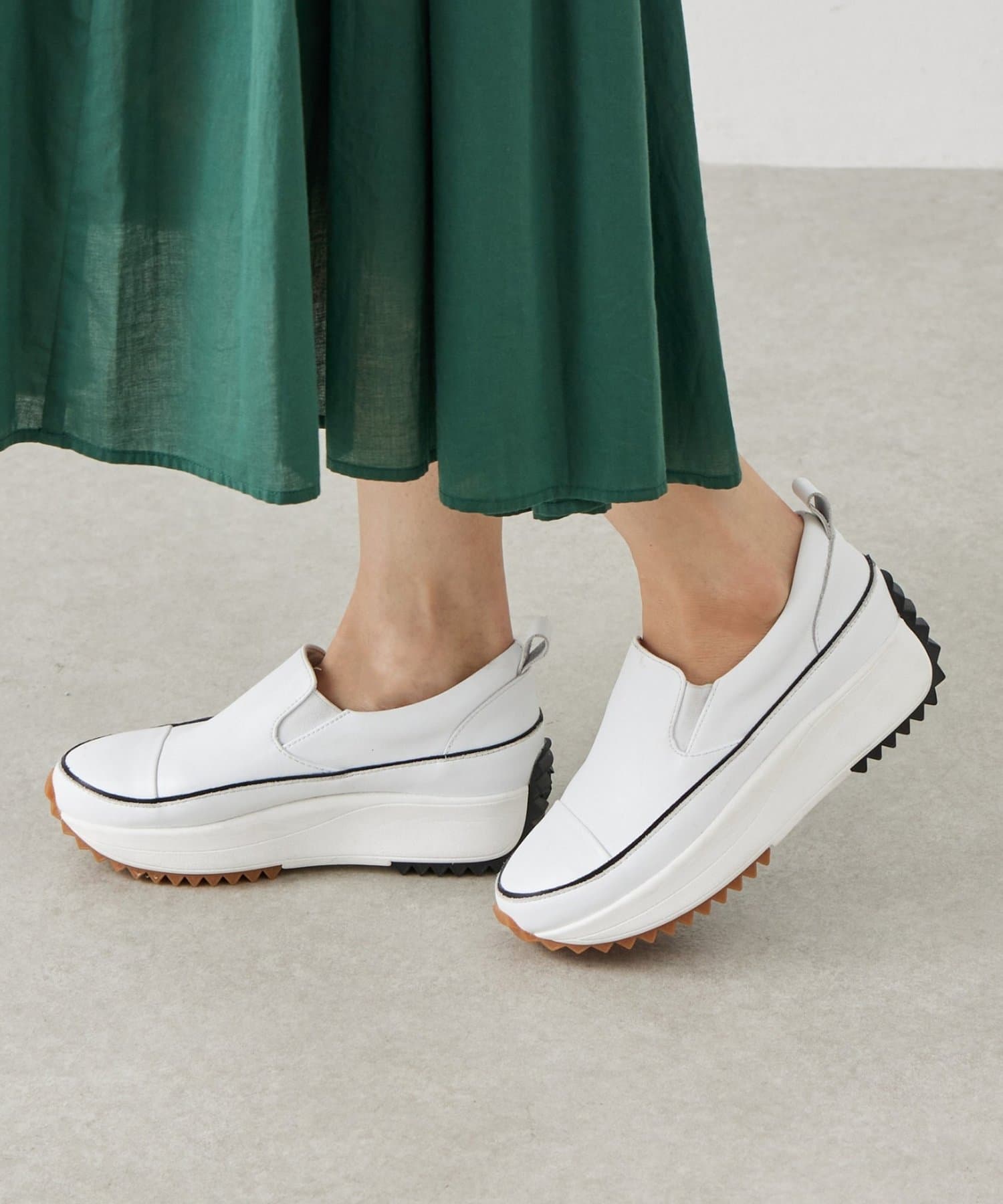 BEARDSLEY(ビアズリー) レザースリッポン