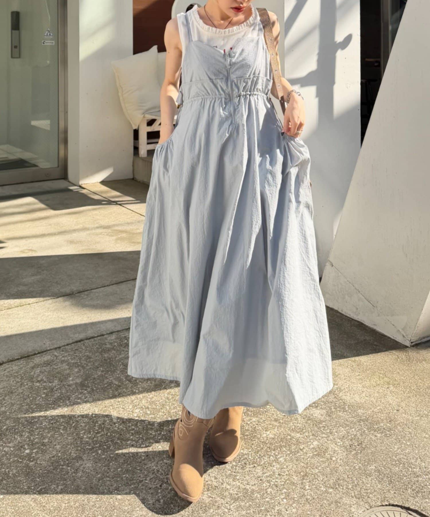 w closet(ダブルクローゼット) ウエストドロストナイロンキャミワンピース