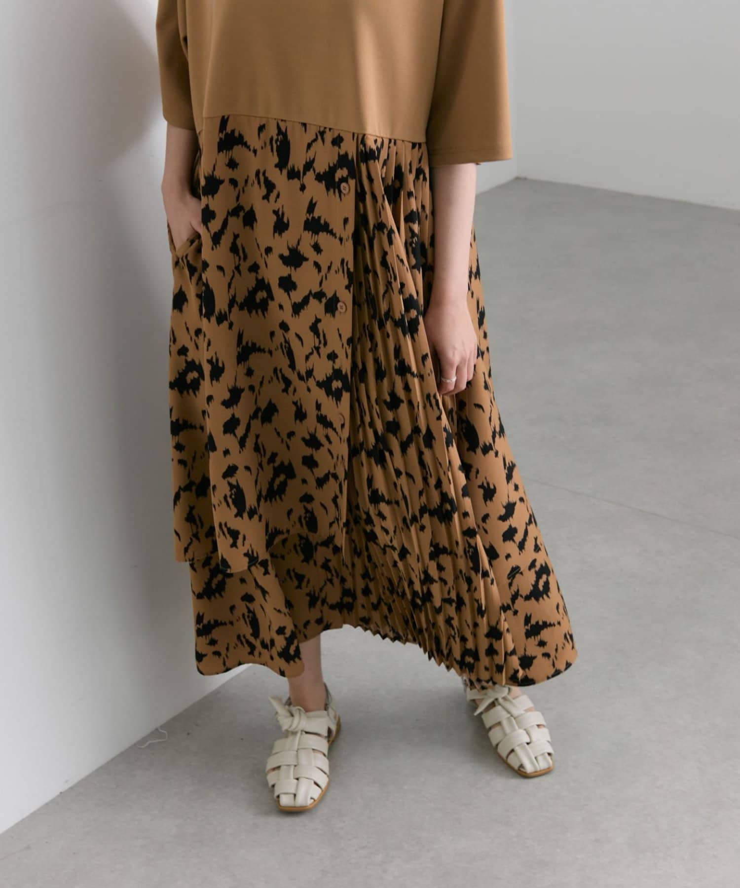 OUTLET(アウトレット) 【ear PAPILLONNER】ラッププリーツワンピース