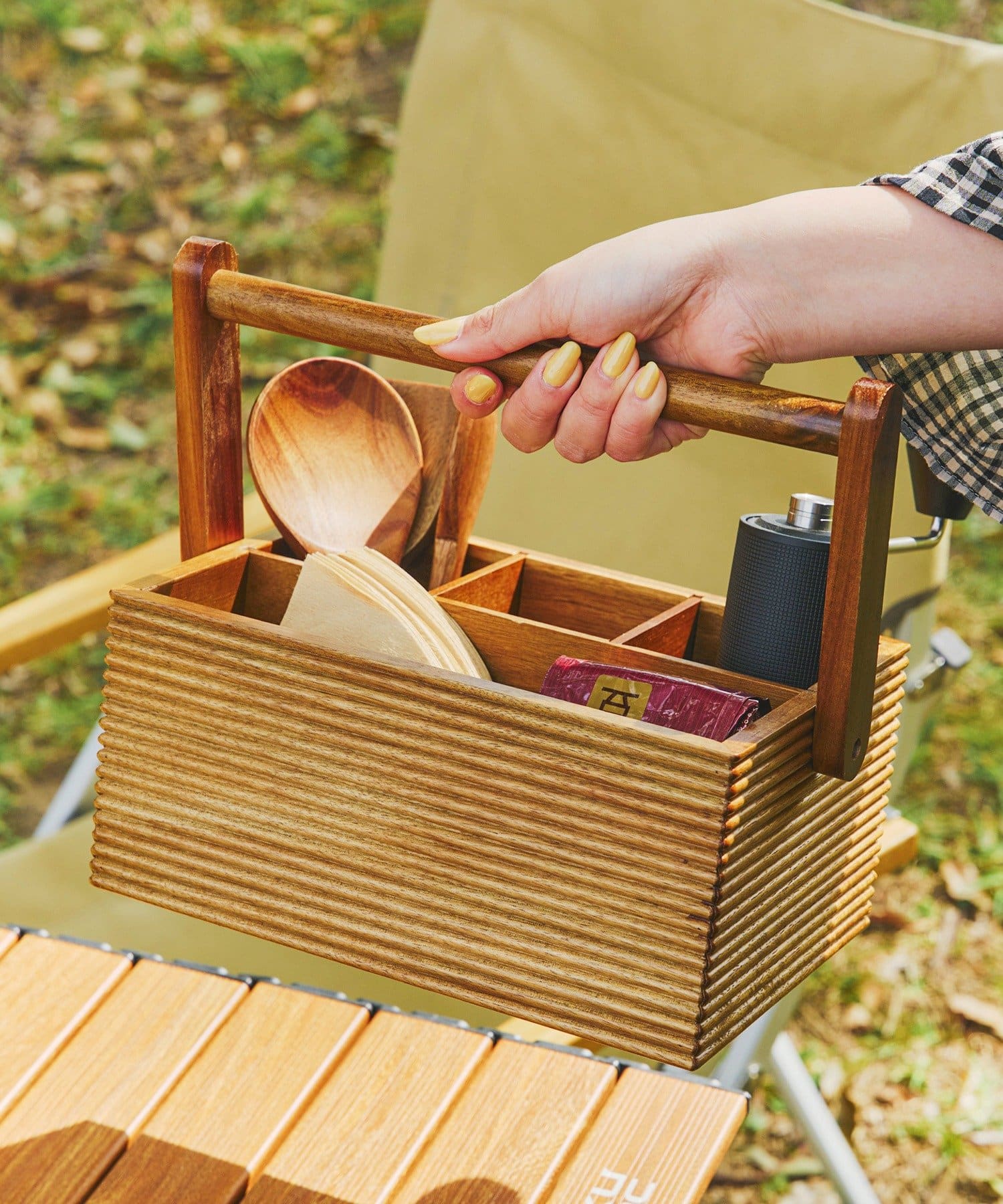 salut!(サリュ) アカシアツールボックス／アウトドア