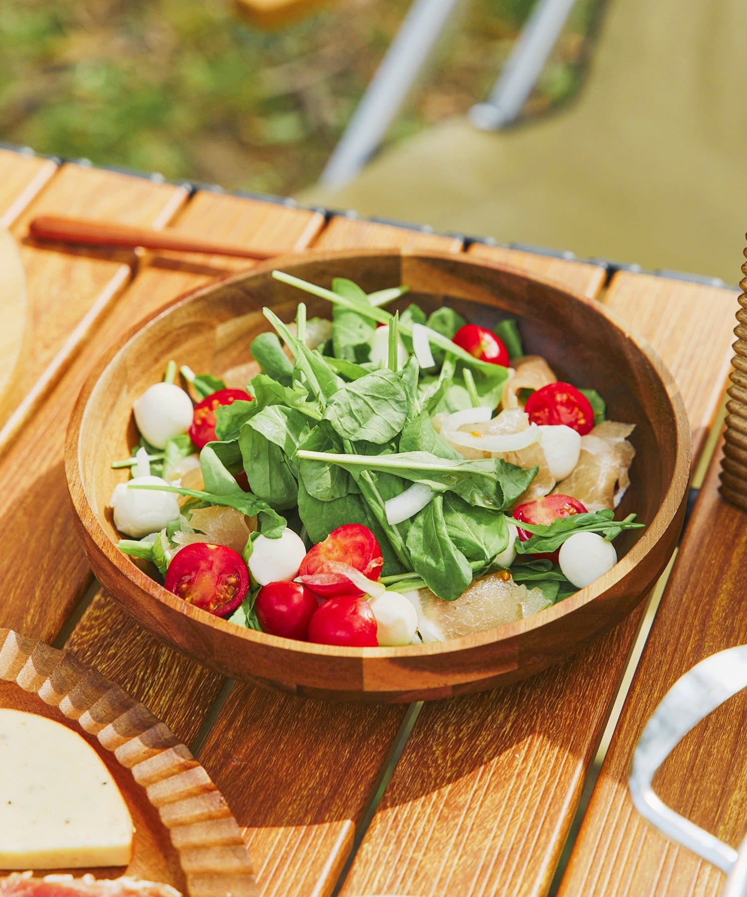 salut!(サリュ) アカシアディーププレート：20cm／アウトドア