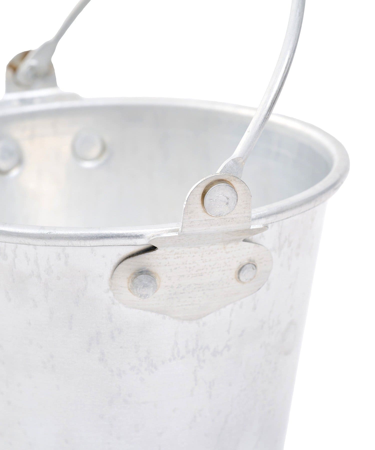 salut!(サリュ) アルミバケツ：1000ml／アウトドア