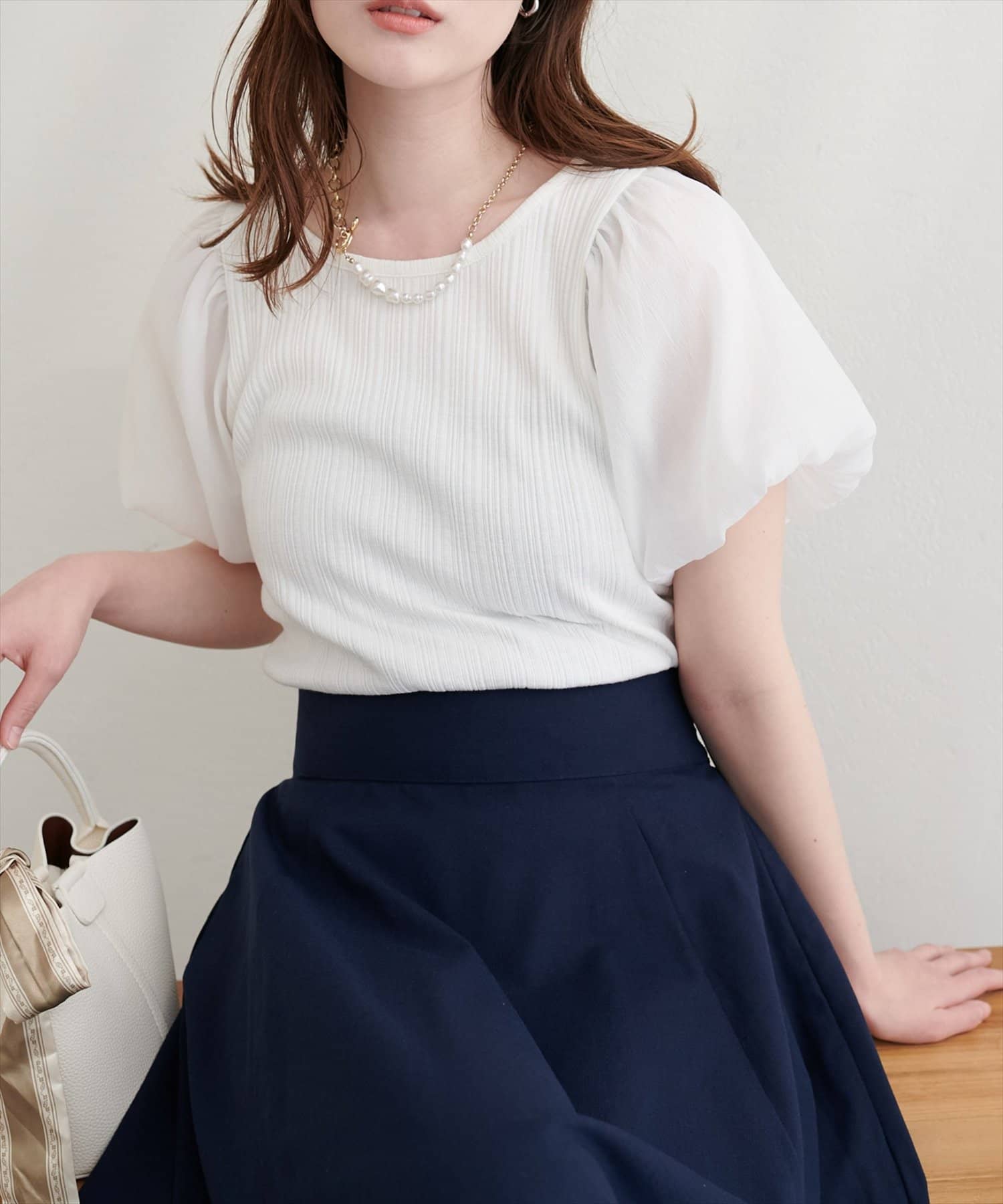 natural couture(ナチュラルクチュール) シアーバルーンスリーブTOPS