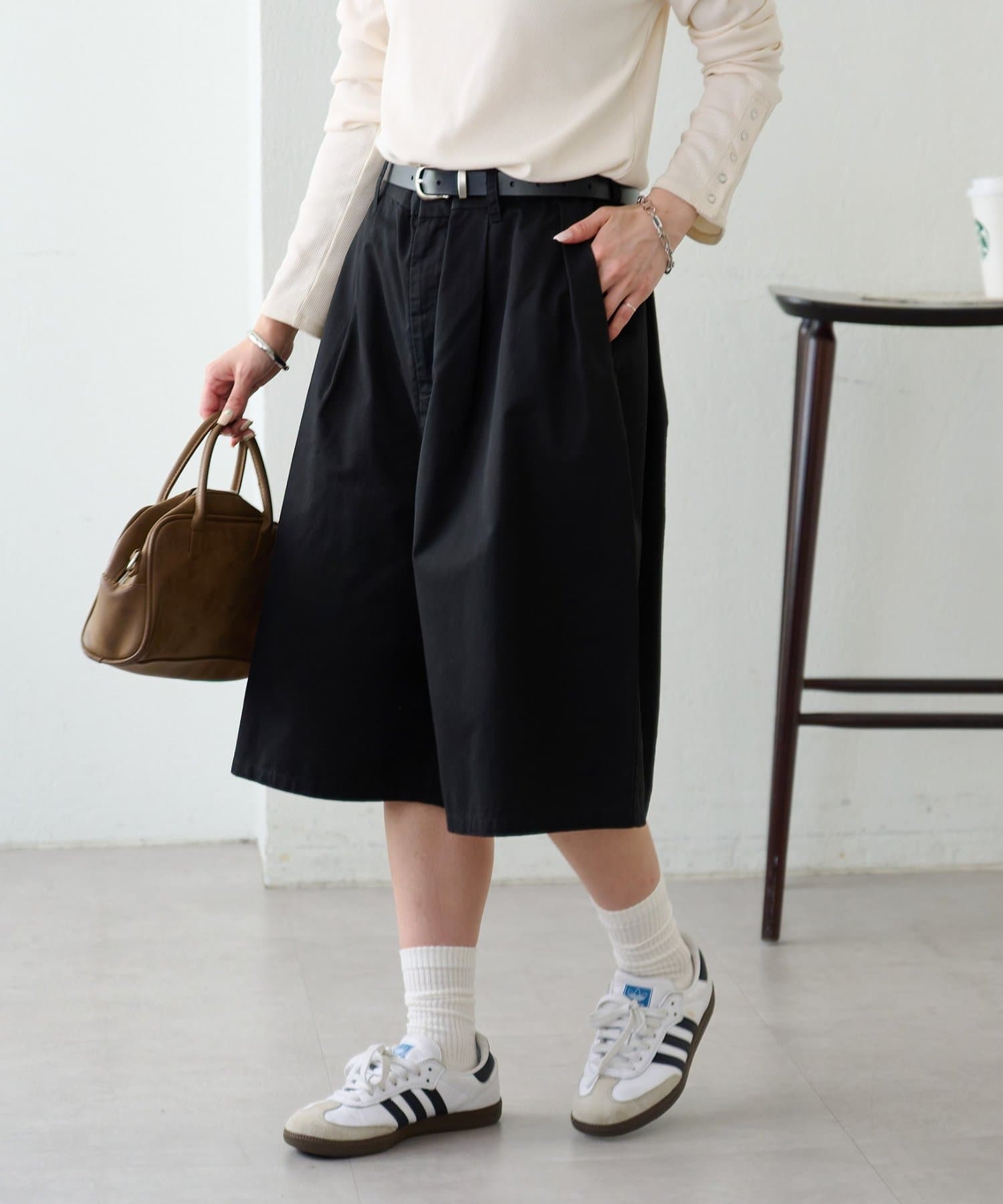 DISCOAT(ディスコート) 【Enlude】コクーンイージーチノハーフパンツ《ユニセックス》