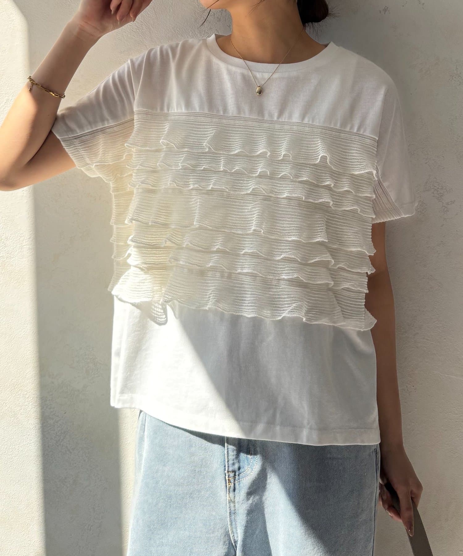 Jena　espace merveilleux(ジェナ　エスパスメルヴェイユ) シアーフリルカットソー