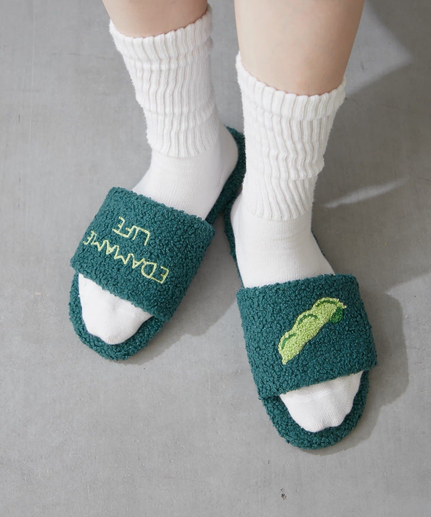 BIRTHDAY BAR(バースデイバー) エダマメ　ルームシューズ　サイズ：26cm