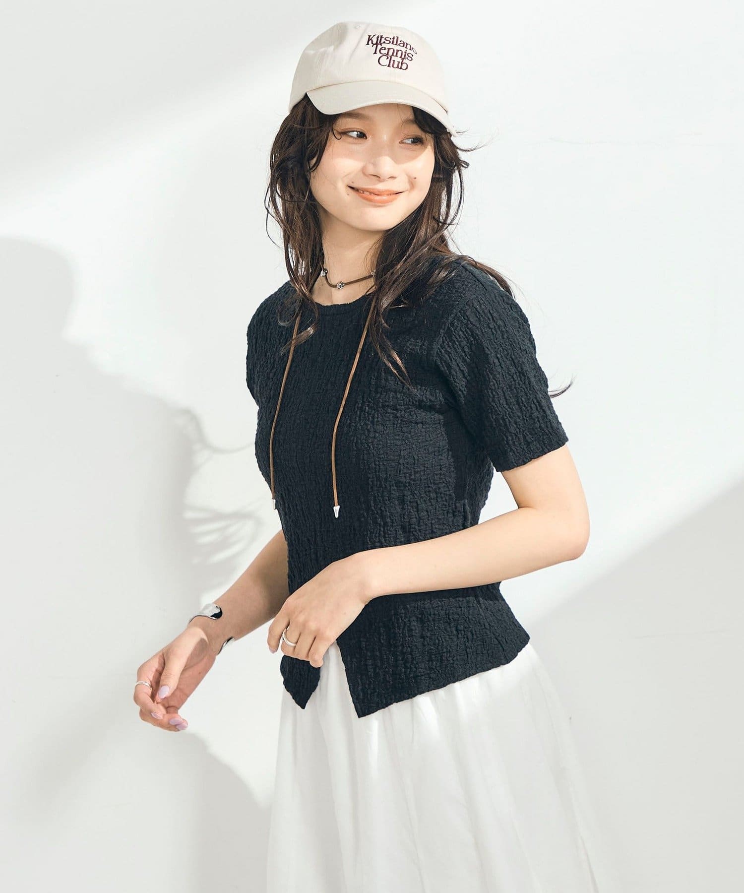 FREDY & GLOSTER(フレディ アンド グロスター) ぽこぽこ2WAYスリットプルオーバーカットソー