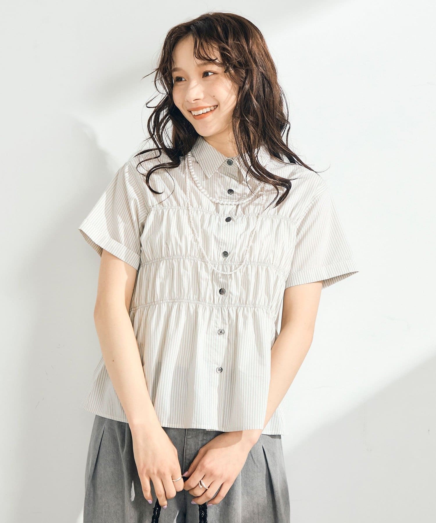 FREDY & GLOSTER(フレディ アンド グロスター) シャーリング半袖シャツ