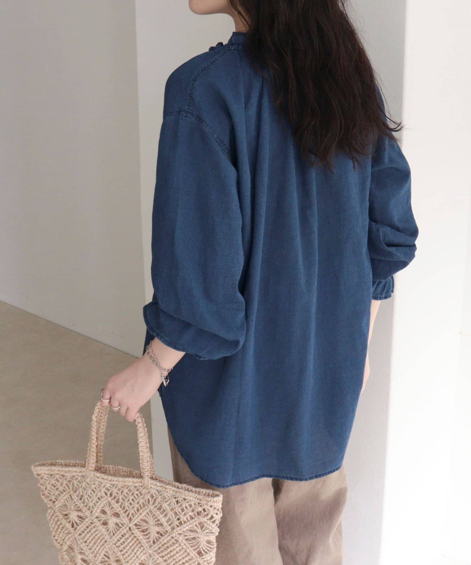 FREDY & GLOSTER(フレディ アンド グロスター) シアーデニムフリルカラーブラウス