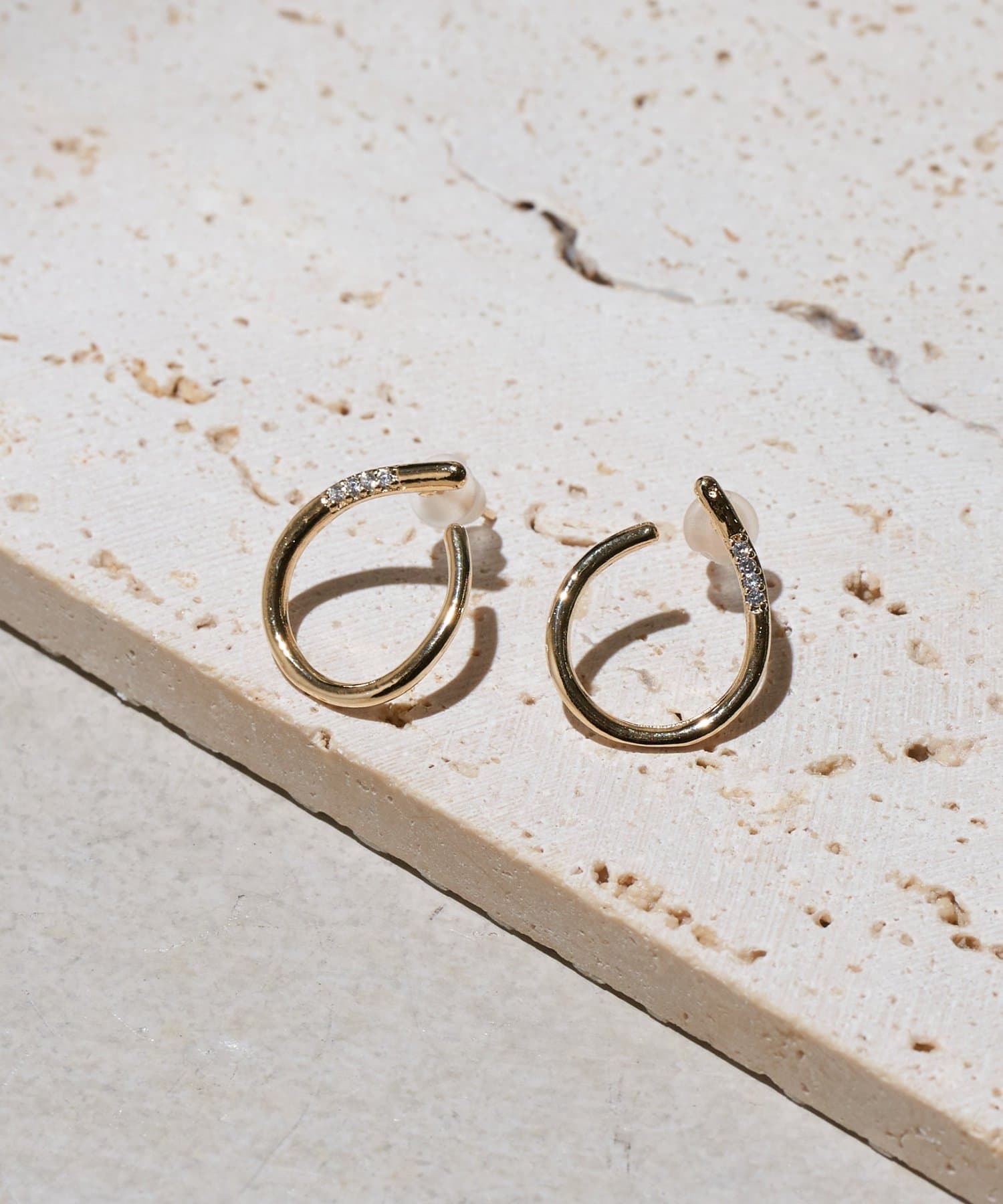 Lattice(ラティス) メタルビジューピアス