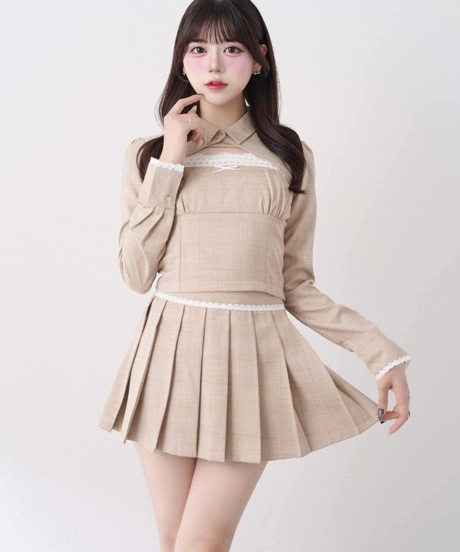 Belle Charme(ベルシャルム) Lace Pleats Mini Skirt