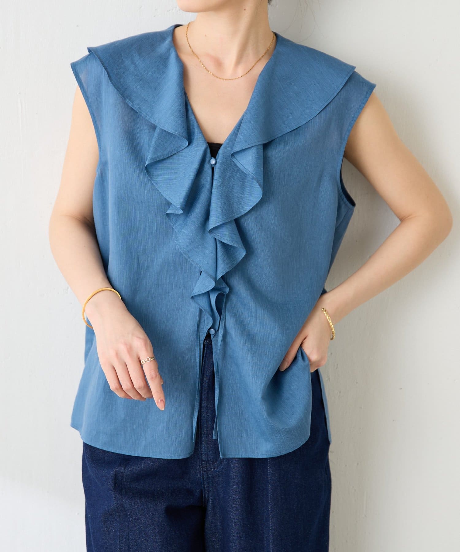 COLLAGE GALLARDAGALANTE(コラージュ ガリャルダガランテ) ラッフルフレンチブラウス