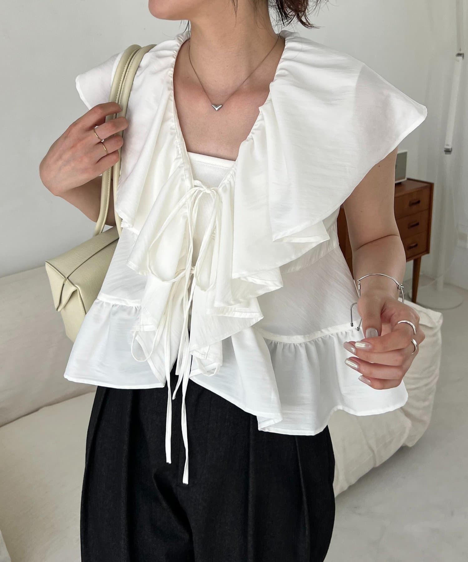 CAPRICIEUX LE'MAGE(カプリシュレマージュ) 【新色ピンク】フリルカラーブラウス