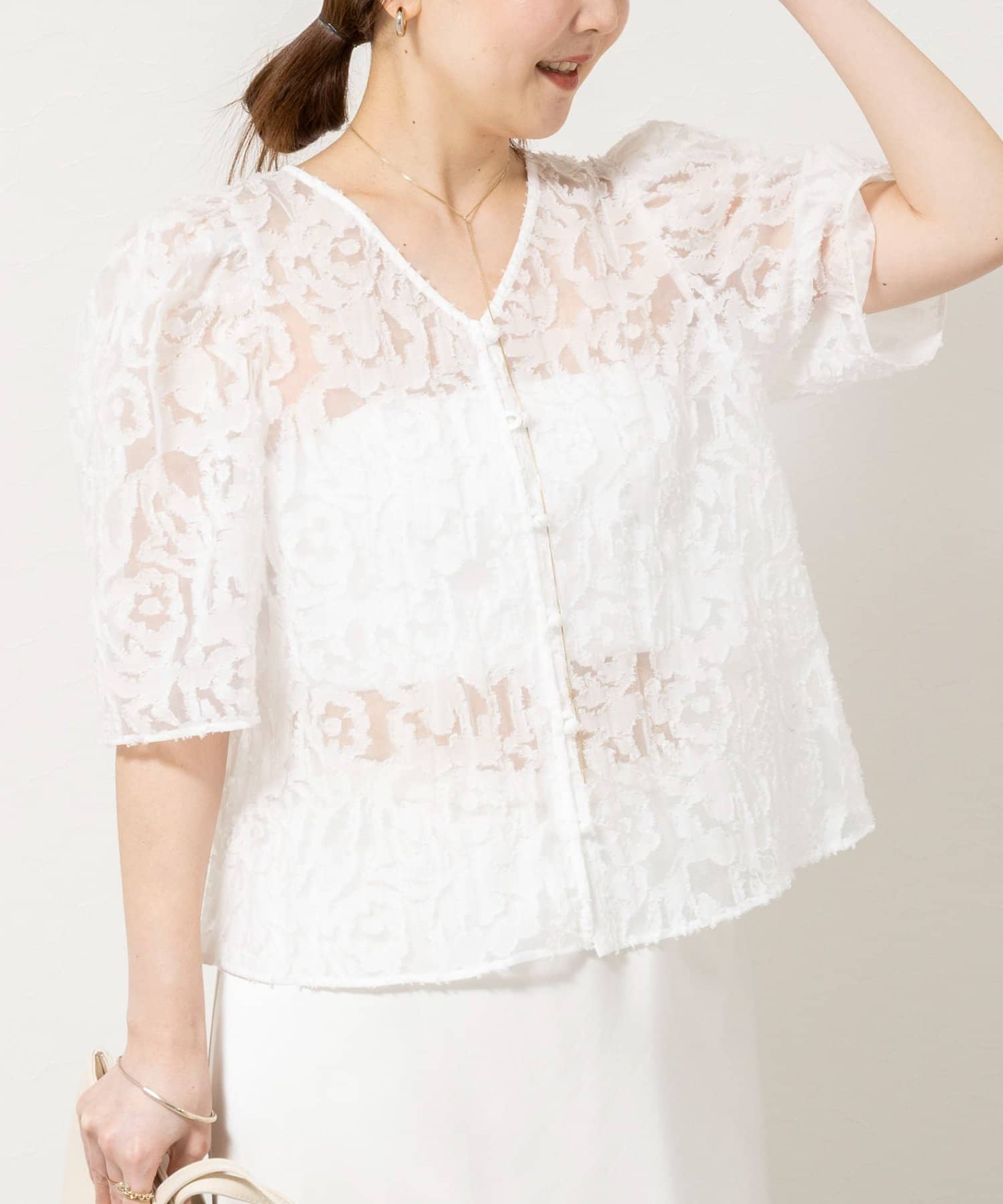 NOLLEY'S(ノーリーズ) ウォッシャブルワッシャーオーガンジーカットジャガードブラウス