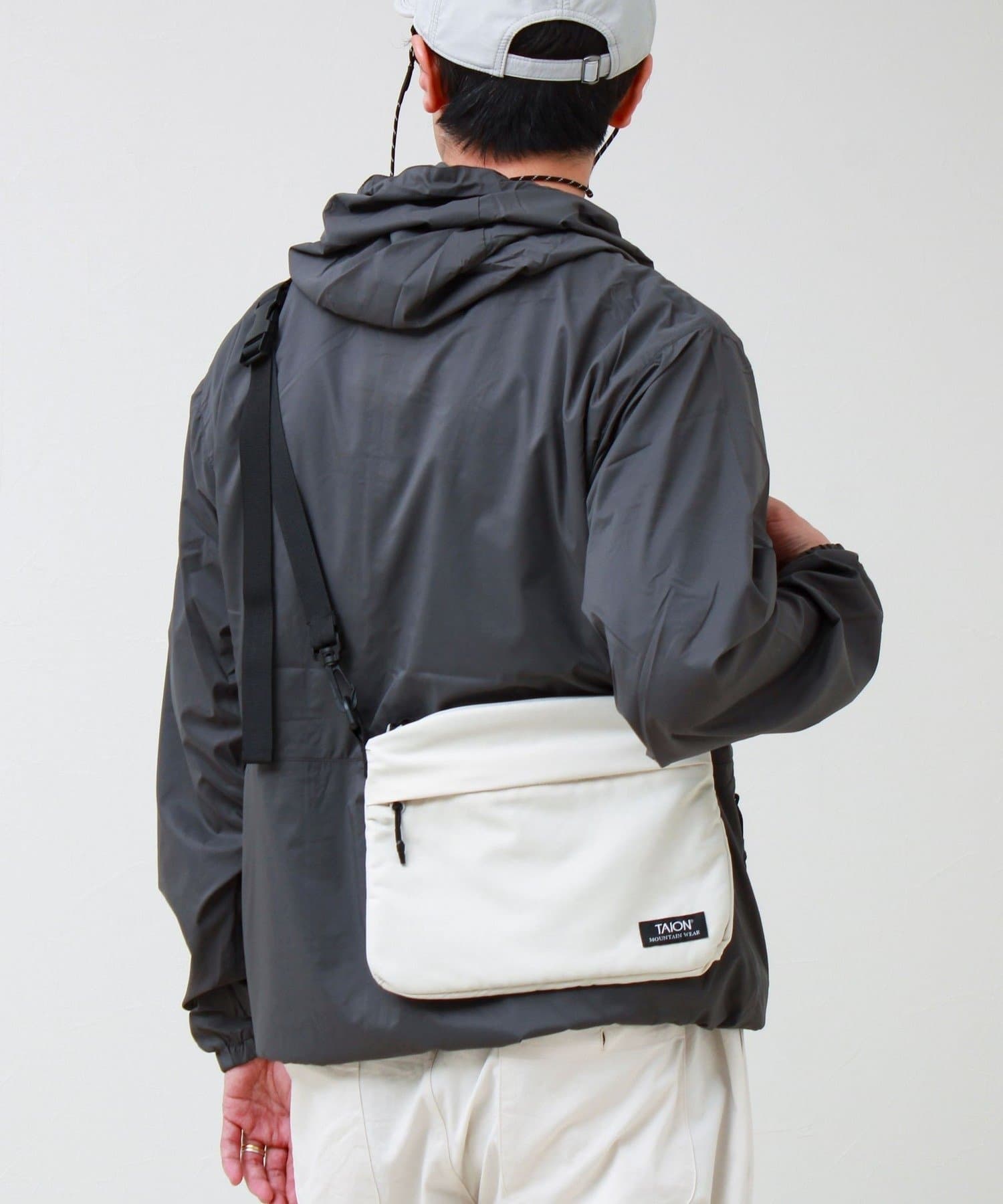 FREDY & GLOSTER(フレディ アンド グロスター) 【TAION / タイオン】MOUNTAIN SACOCHE