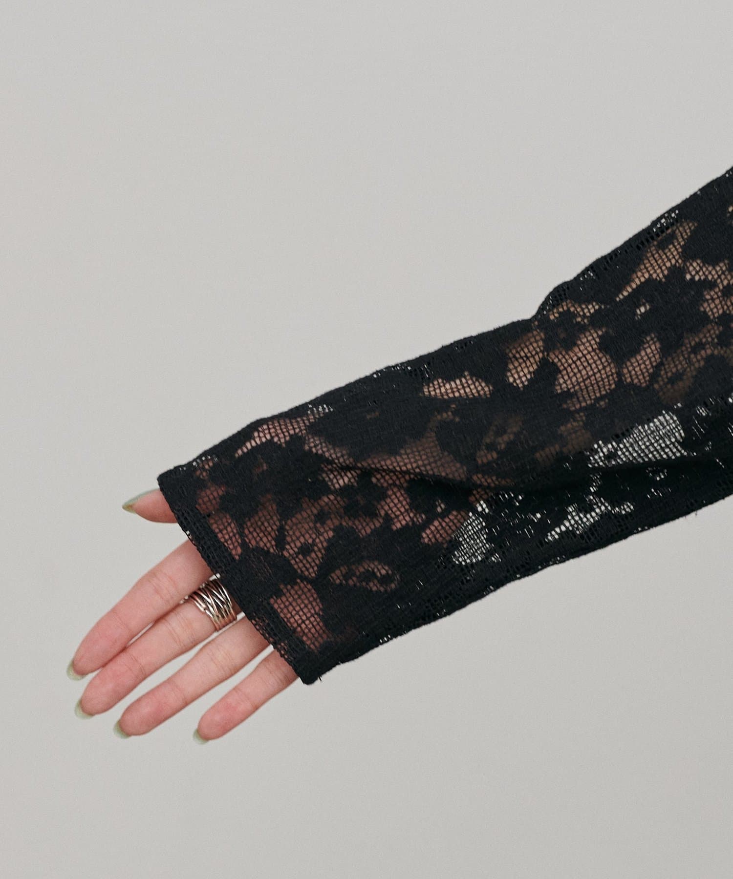 LARUTA(ラルータ) フラワーエンブロイダリーブラウス