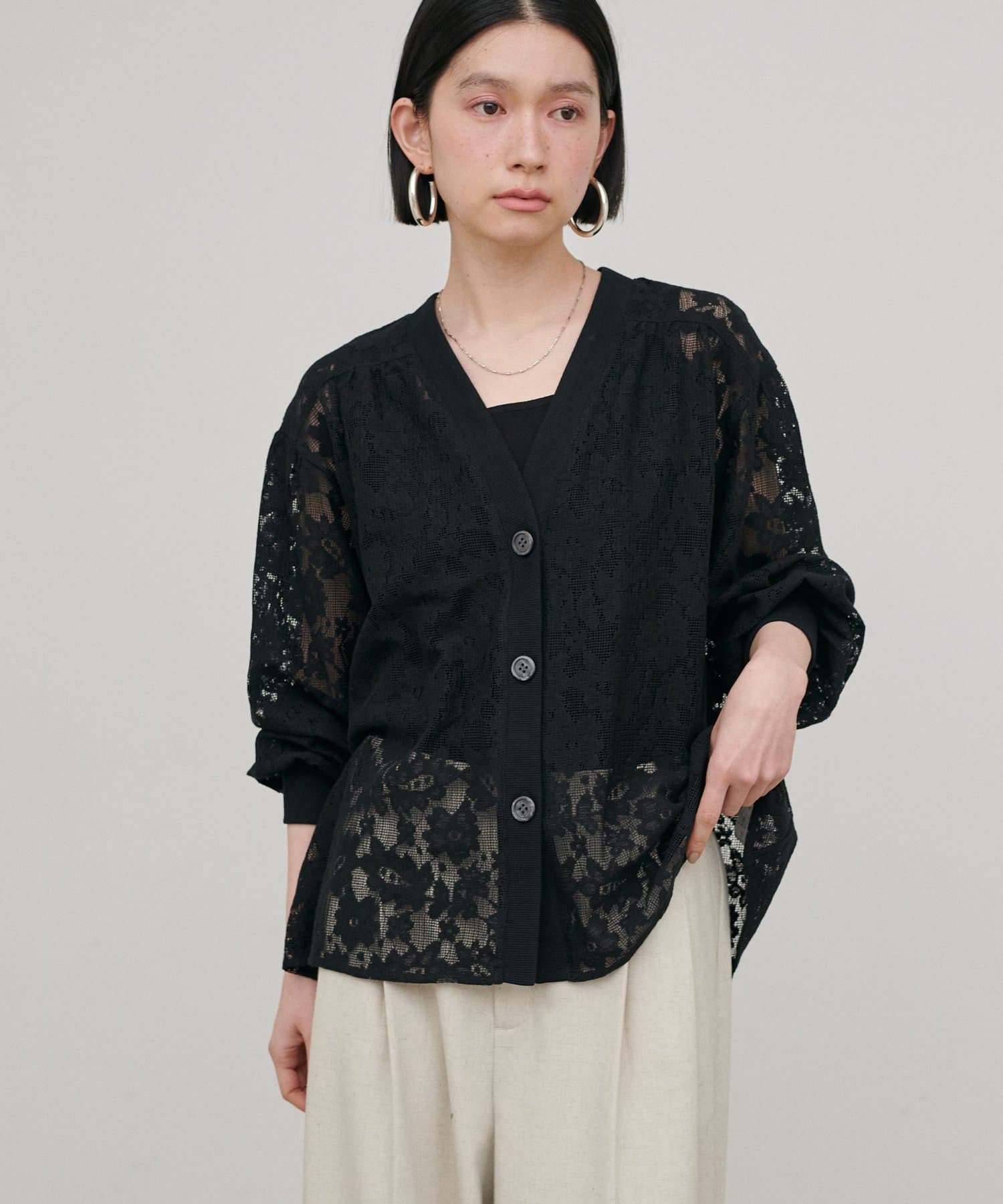 LARUTA(ラルータ) フラワーエンブロイダリーカーデ