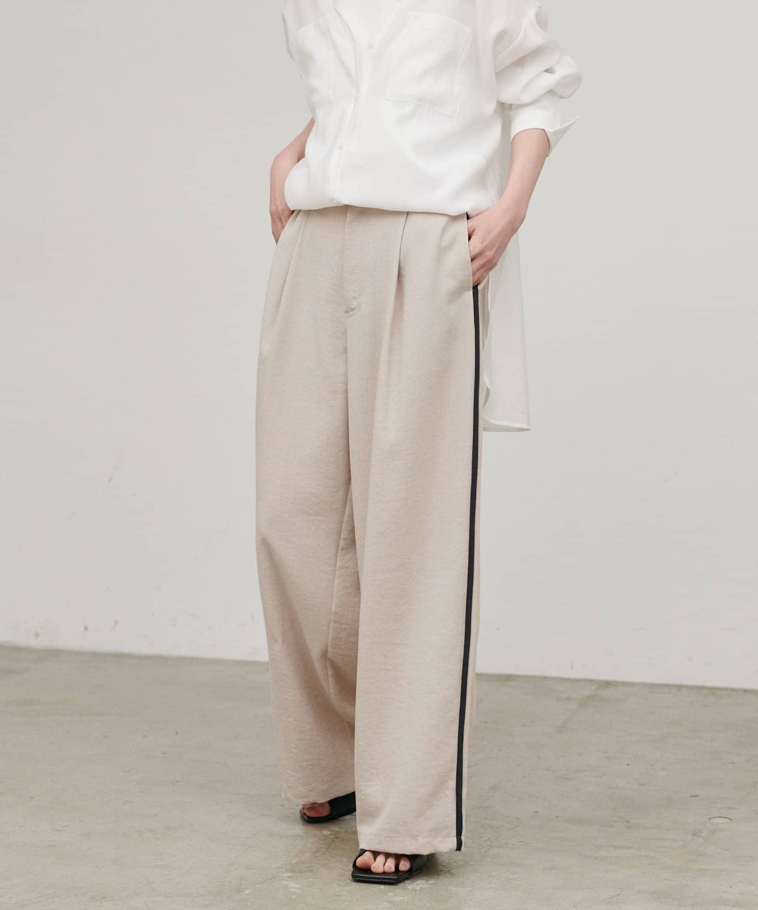 LARUTA(ラルータ) ［Web限定］タンブラーオックスラインパンツ