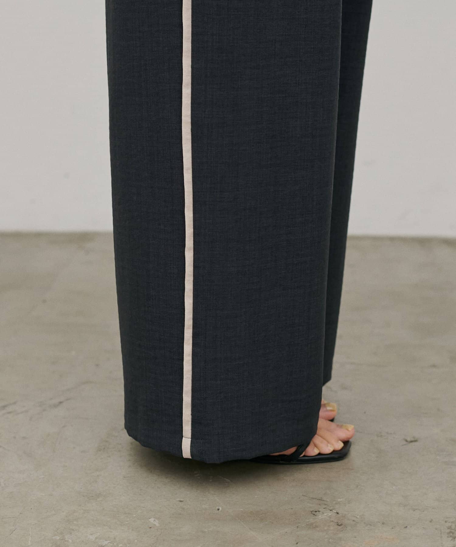 LARUTA(ラルータ) ［Web限定］タンブラーオックスラインパンツ