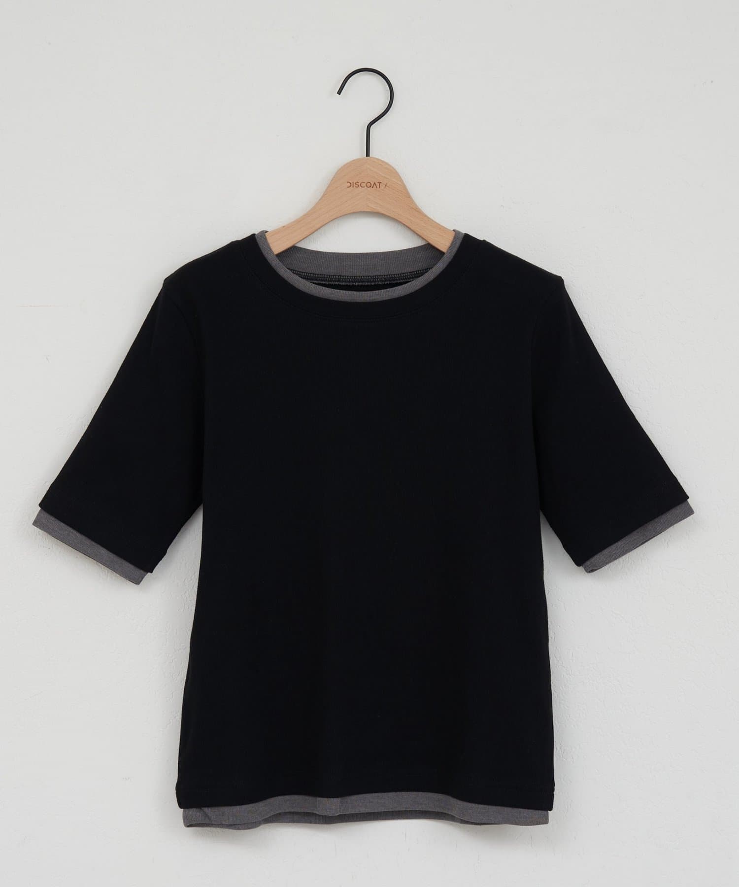 DISCOAT(ディスコート) レイヤード風半袖プルオーバー