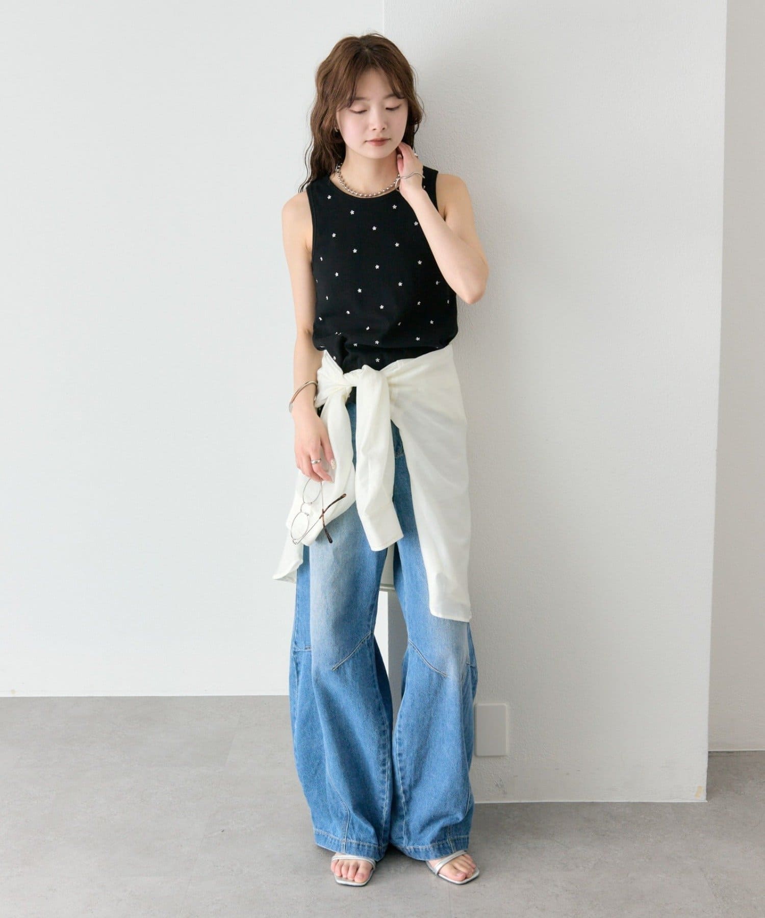 mystic(ミスティック) 《4/2(THU) 12:00予約START》フラワードットタンクトップ