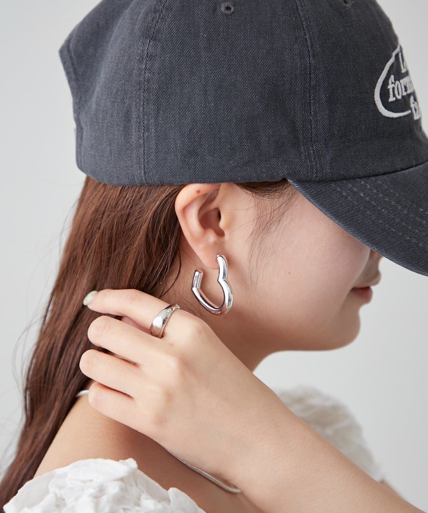 mystic(ミスティック) Lara ハートピアス