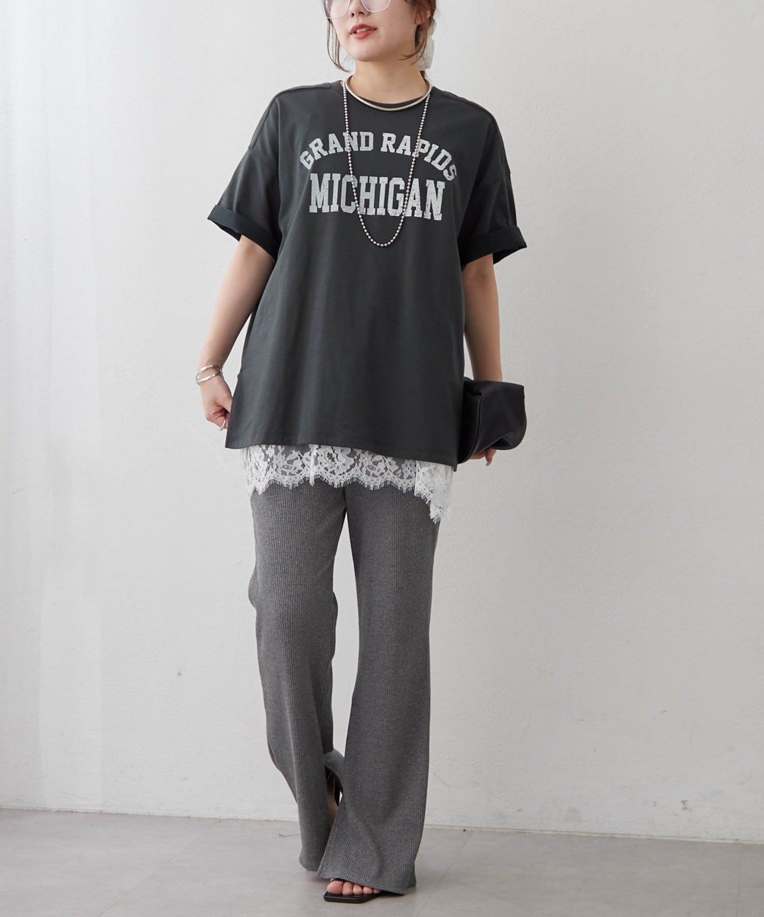 Remind me and forever(リマインドミーアンドフォーエバー) 《サスティナブル》ロゴTシャツ