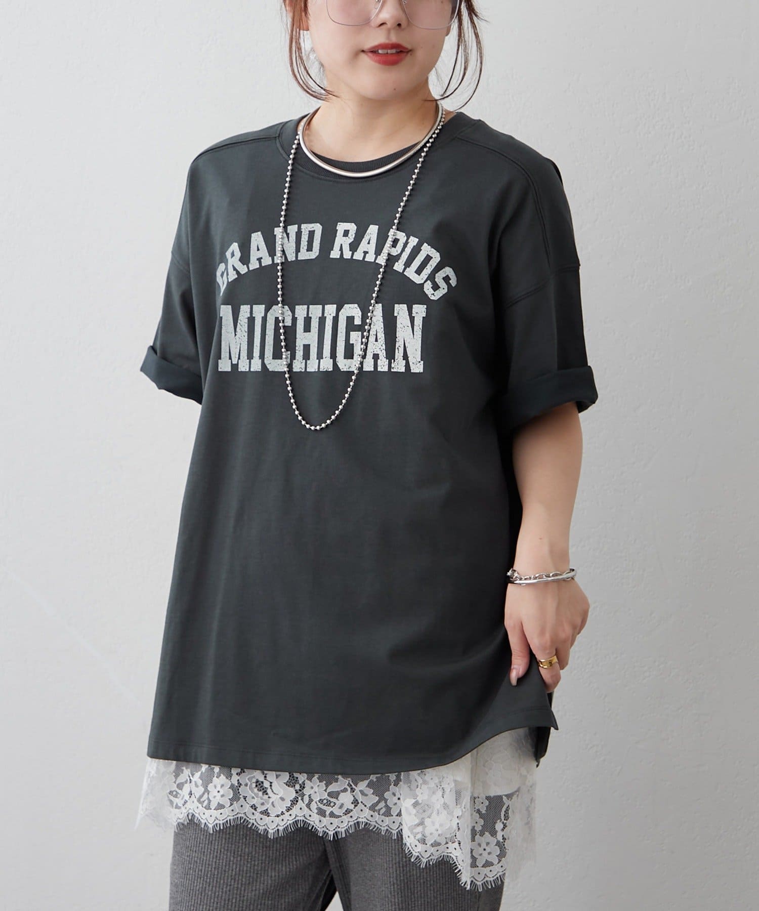 Remind me and forever(リマインドミーアンドフォーエバー) 《サスティナブル》ロゴTシャツ