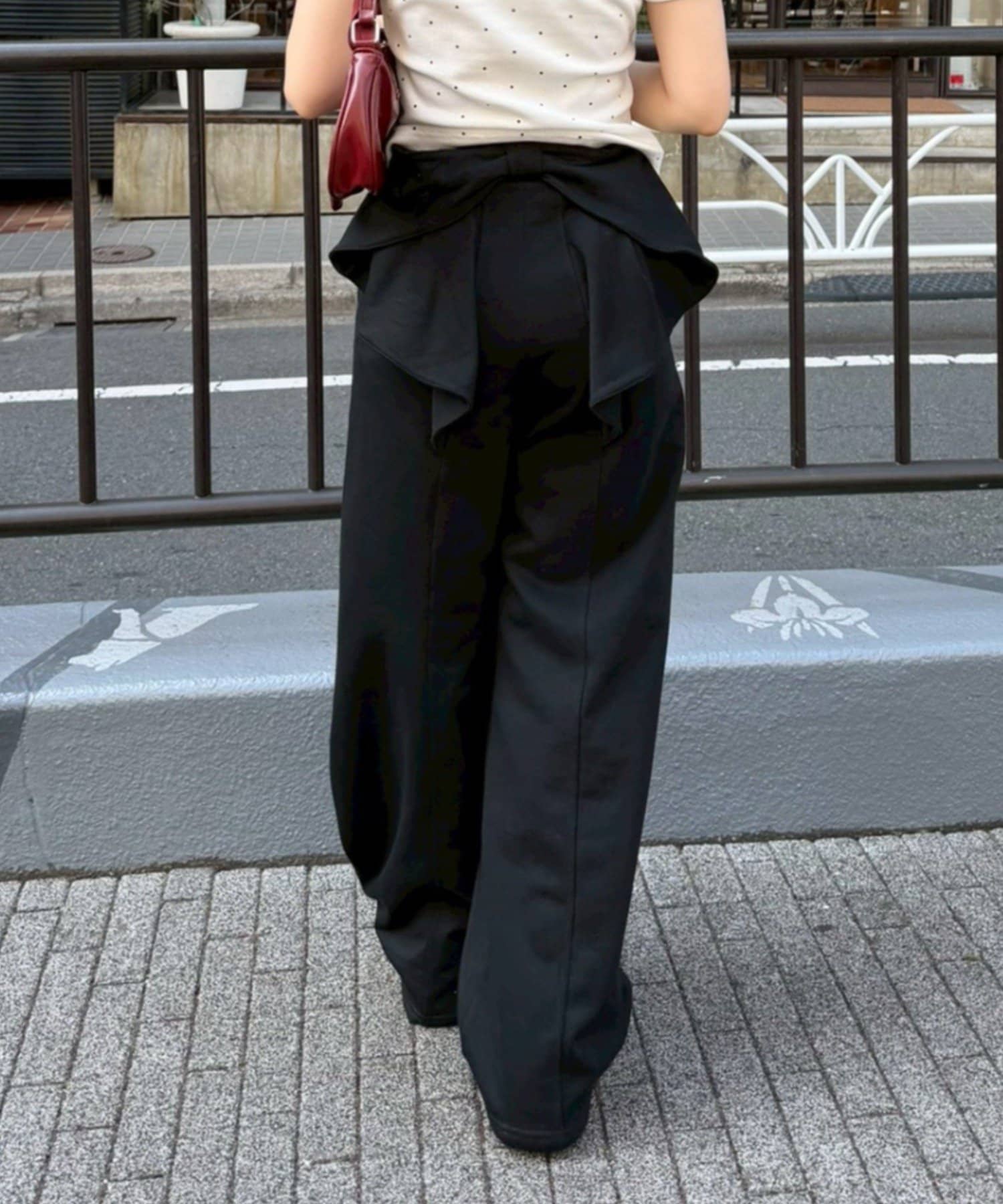 NICE CLAUP / OLIVE des OLIVE OUTLET(ナイスクラップ  / オリーブ デ オリーブ アウトレット) 【ANOTHER BRANCH】リボン付きバレルカットパンツ