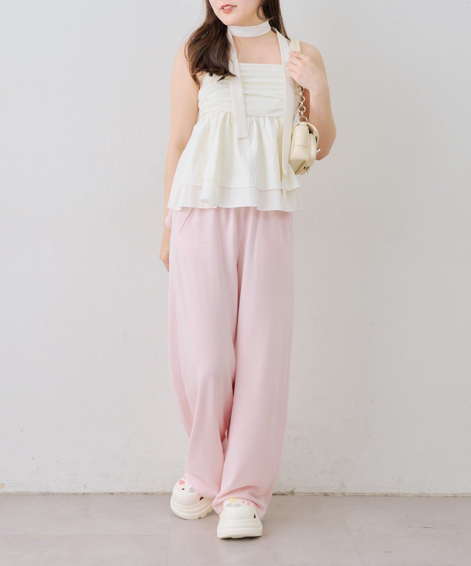 NICE CLAUP / OLIVE des OLIVE OUTLET(ナイスクラップ  / オリーブ デ オリーブ アウトレット) 【ANOTHER BRANCH】リボン付きバレルカットパンツ