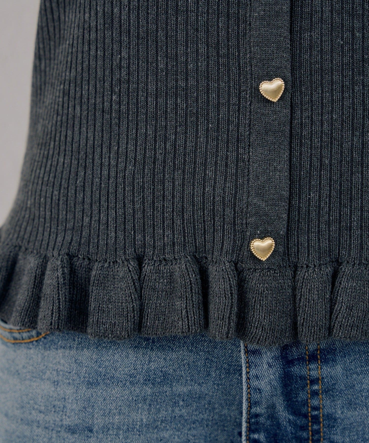 NICE CLAUP / OLIVE des OLIVE OUTLET(ナイスクラップ  / オリーブ デ オリーブ アウトレット) 【ANOTHER BRANCH】ドッキングフリルプルオーバー