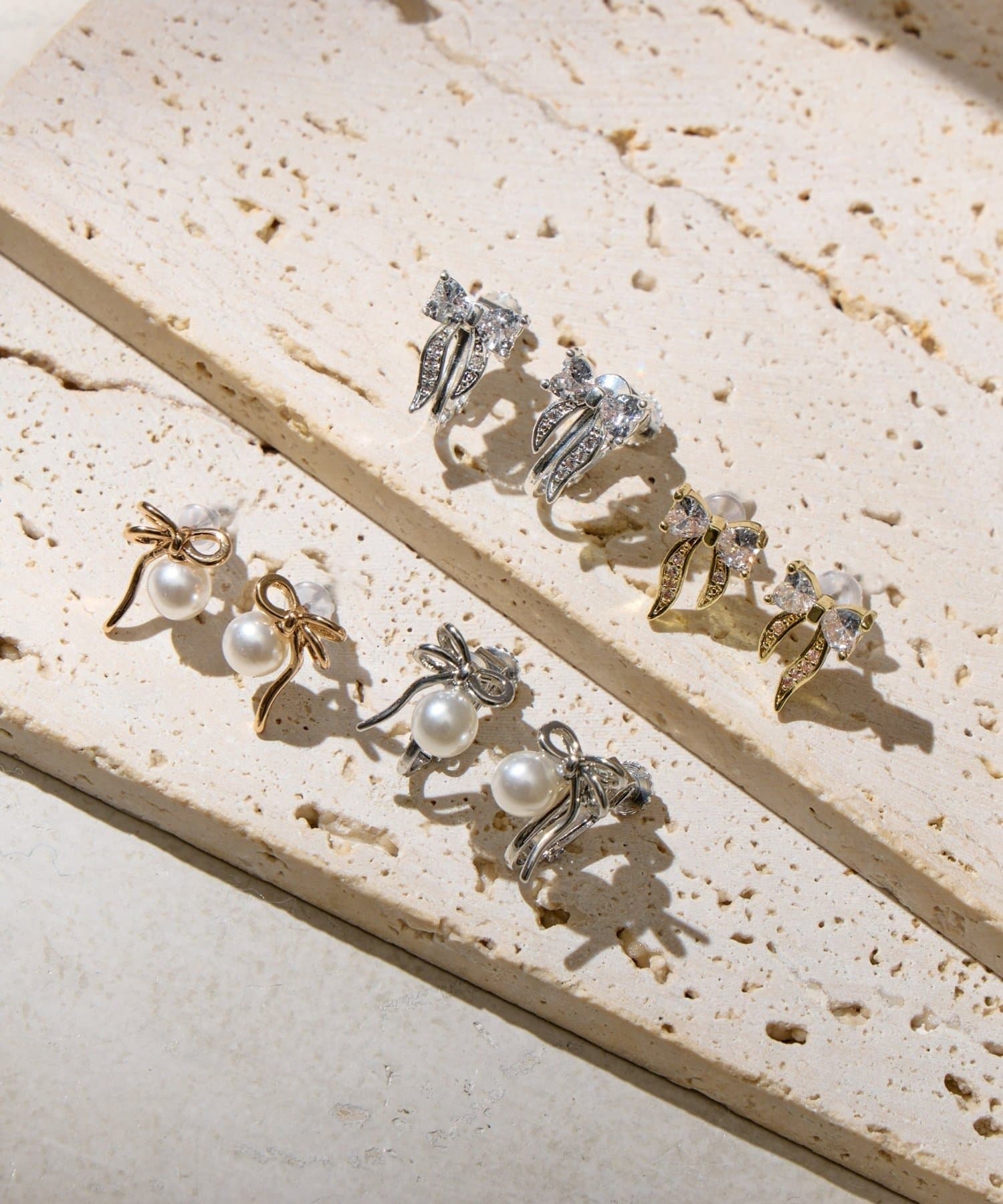 Lattice(ラティス) ミニリボンパールイヤリング