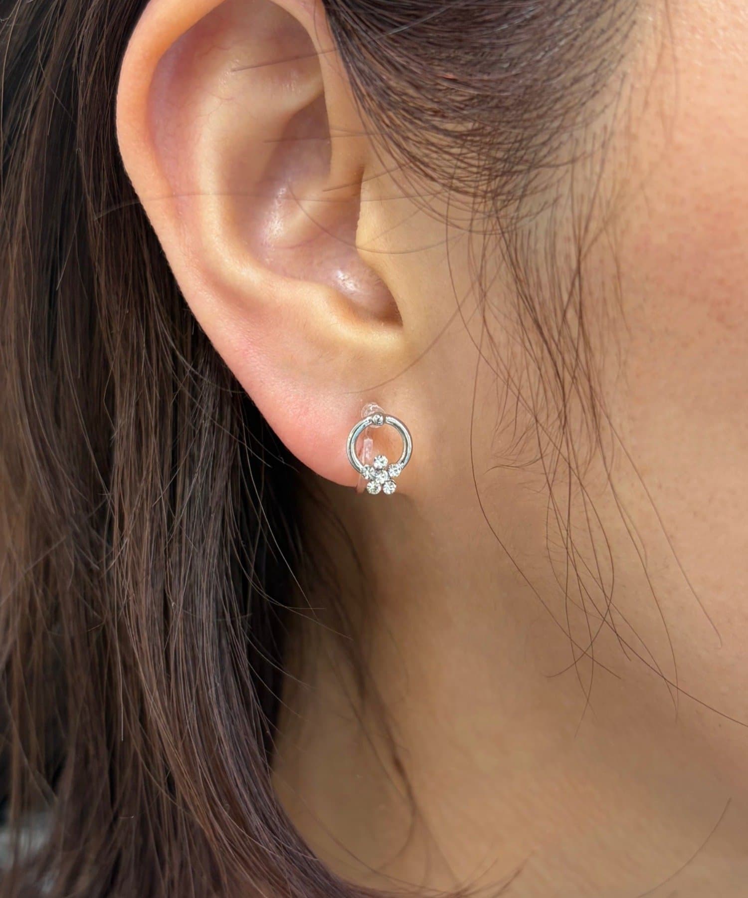 Lattice(ラティス) ＜樹脂＞フラワーストーンイヤリング