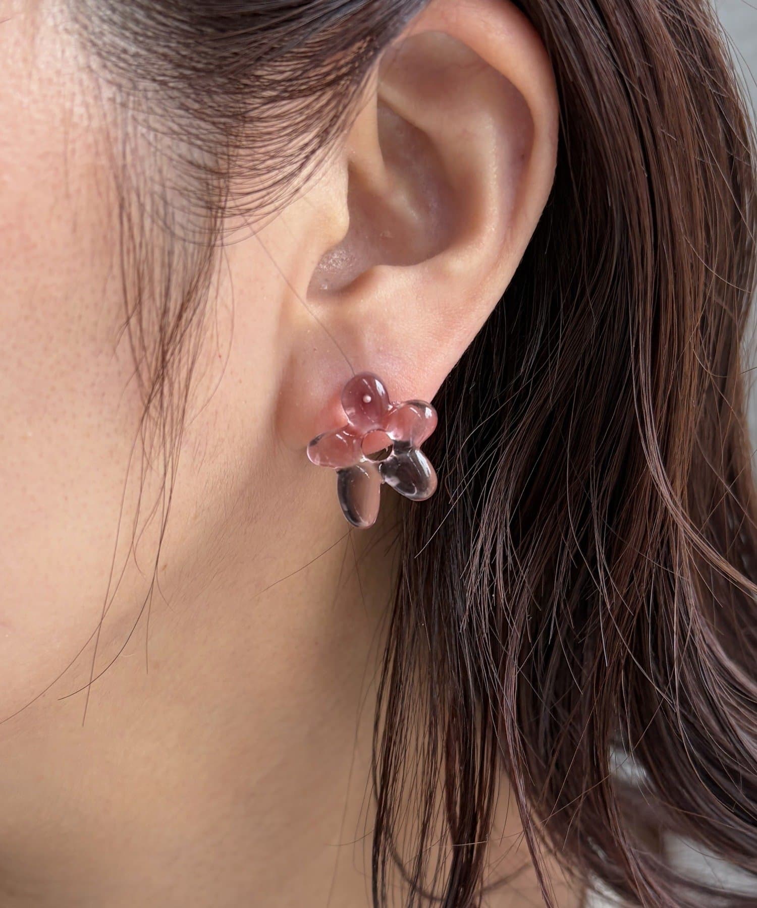 Lattice(ラティス) クリアフラワーピアス