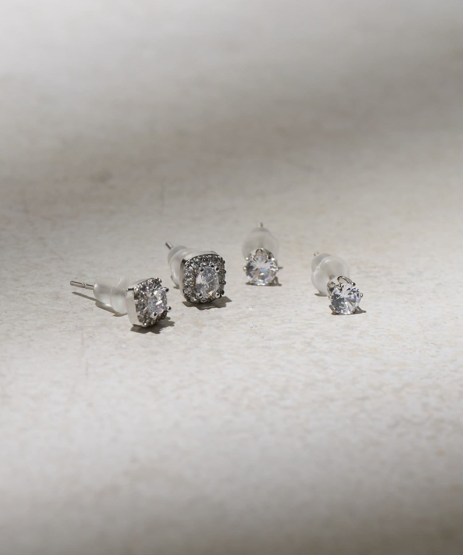 Lattice(ラティス) ビジューピアスセット(4P)