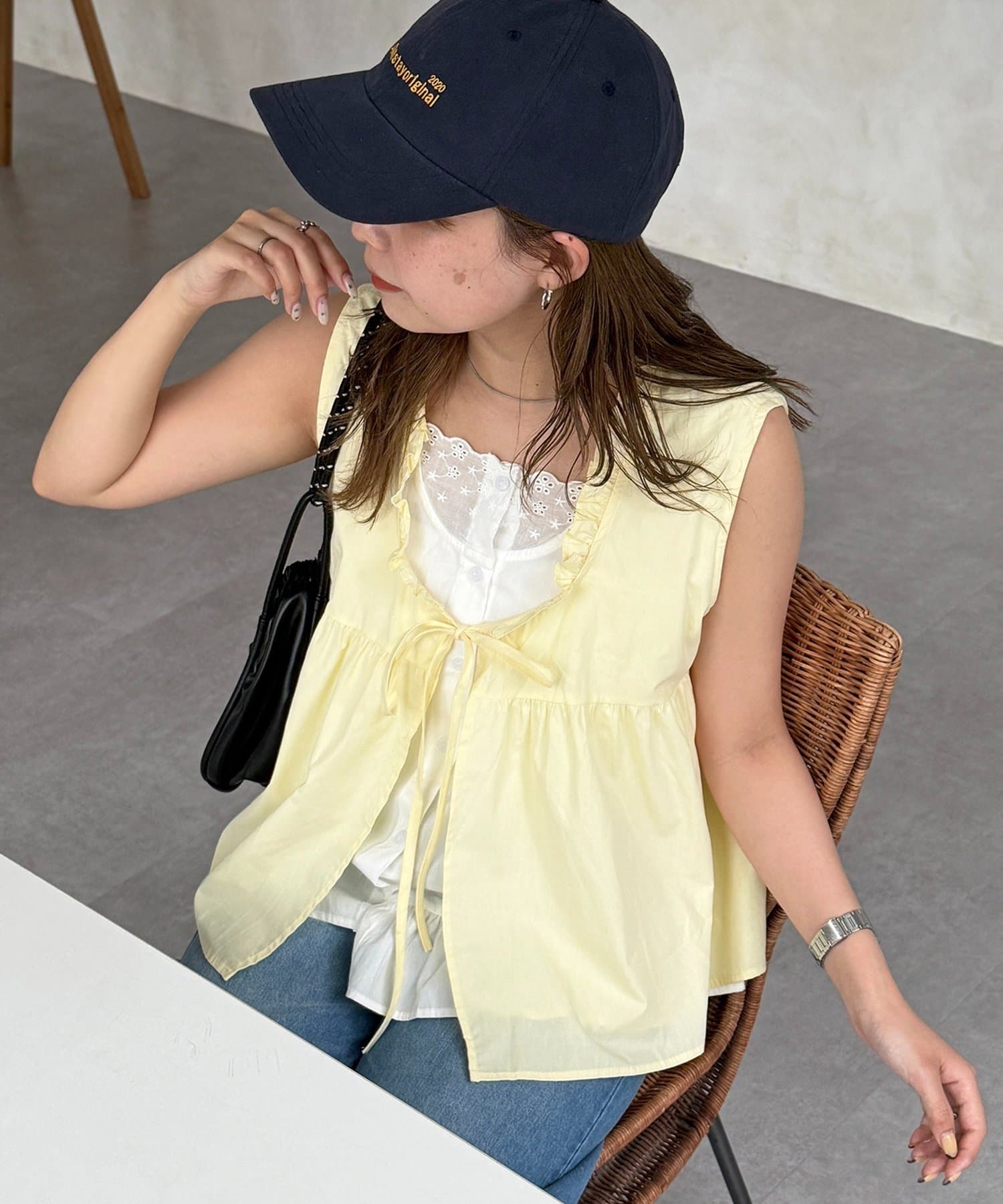 CPCM(シーピーシーエム) フェイクレイヤードフリルリボンベスト