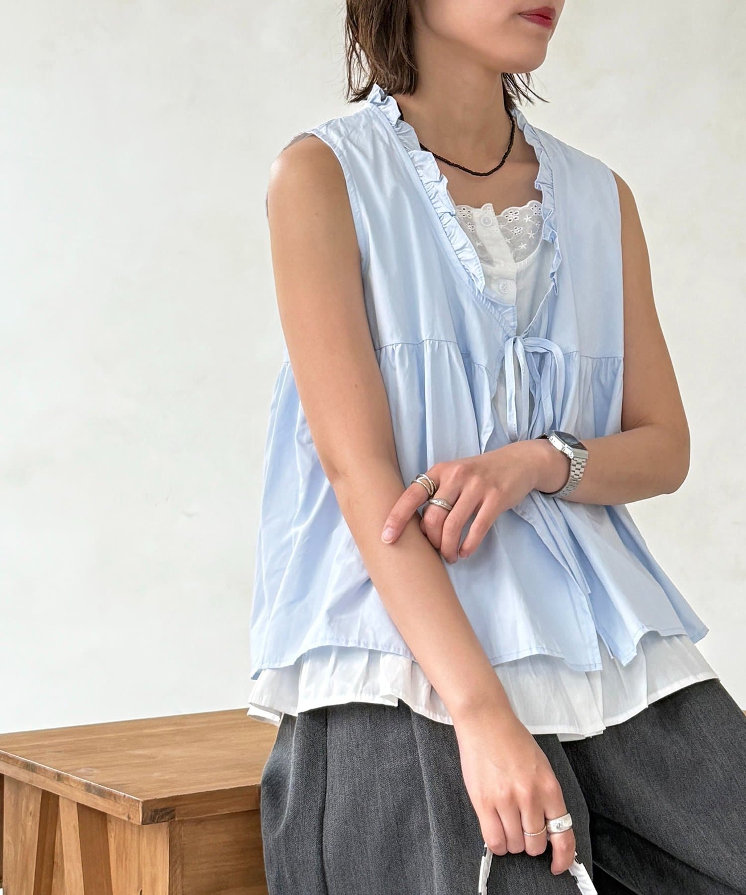 CPCM(シーピーシーエム) フェイクレイヤードフリルリボンベスト